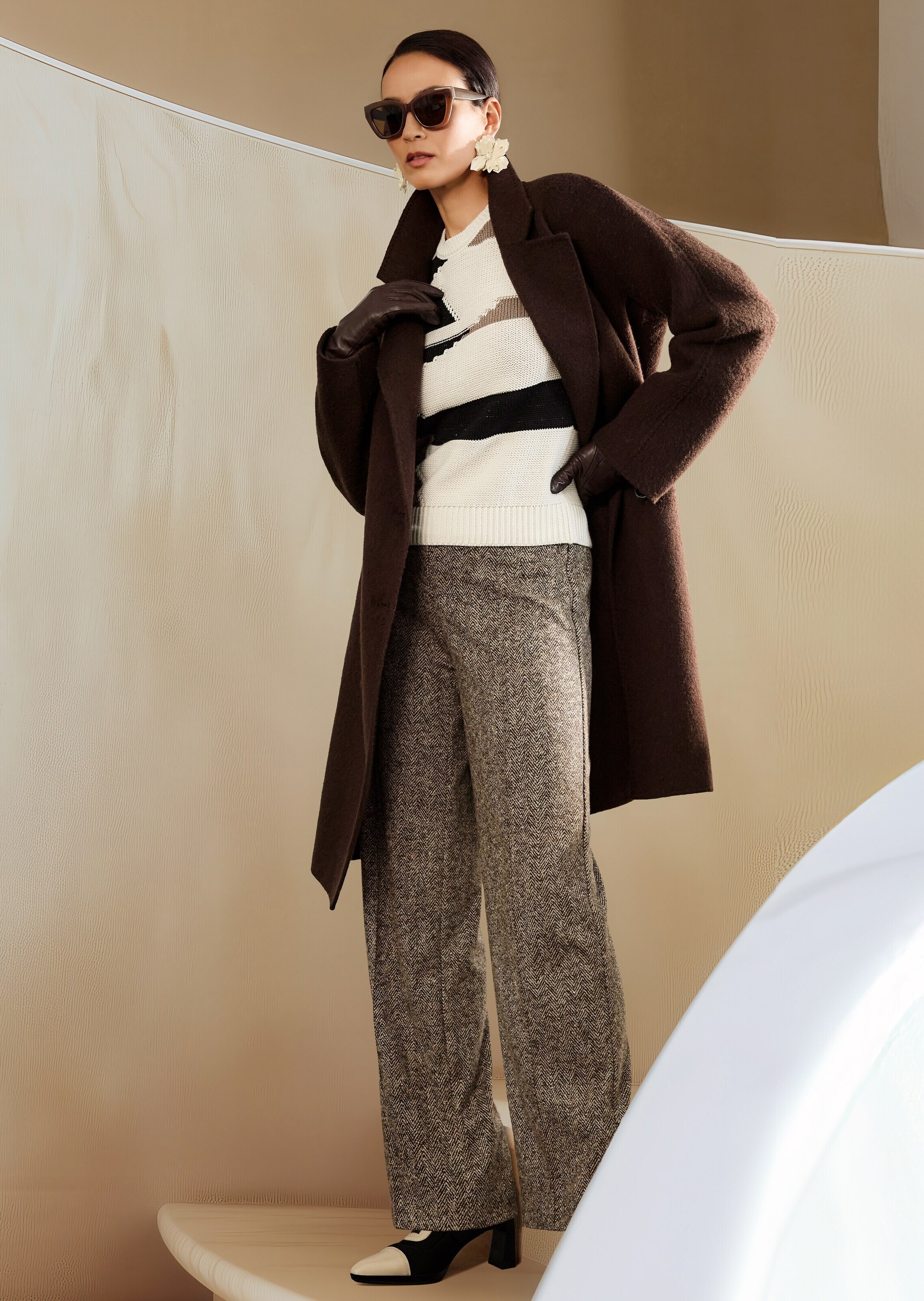 Thumbnail - MADELEINE Langmantel "Doubleface-Mantel Eleganter Mantel in Trendfarbe" Doubleface