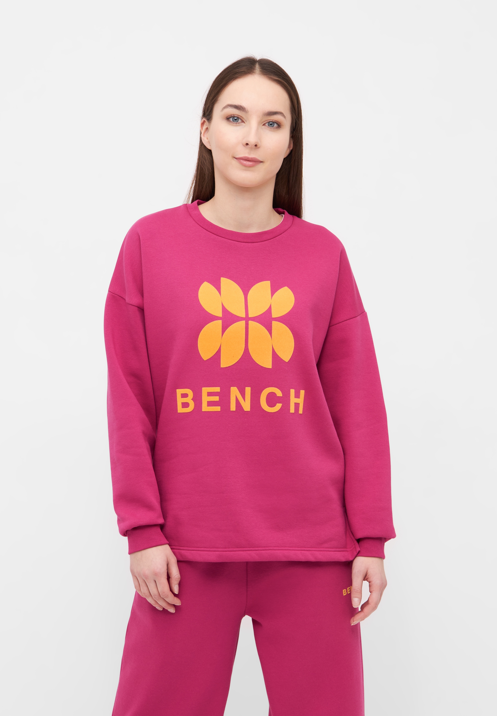 Bench. Sweatshirt "ZIE"