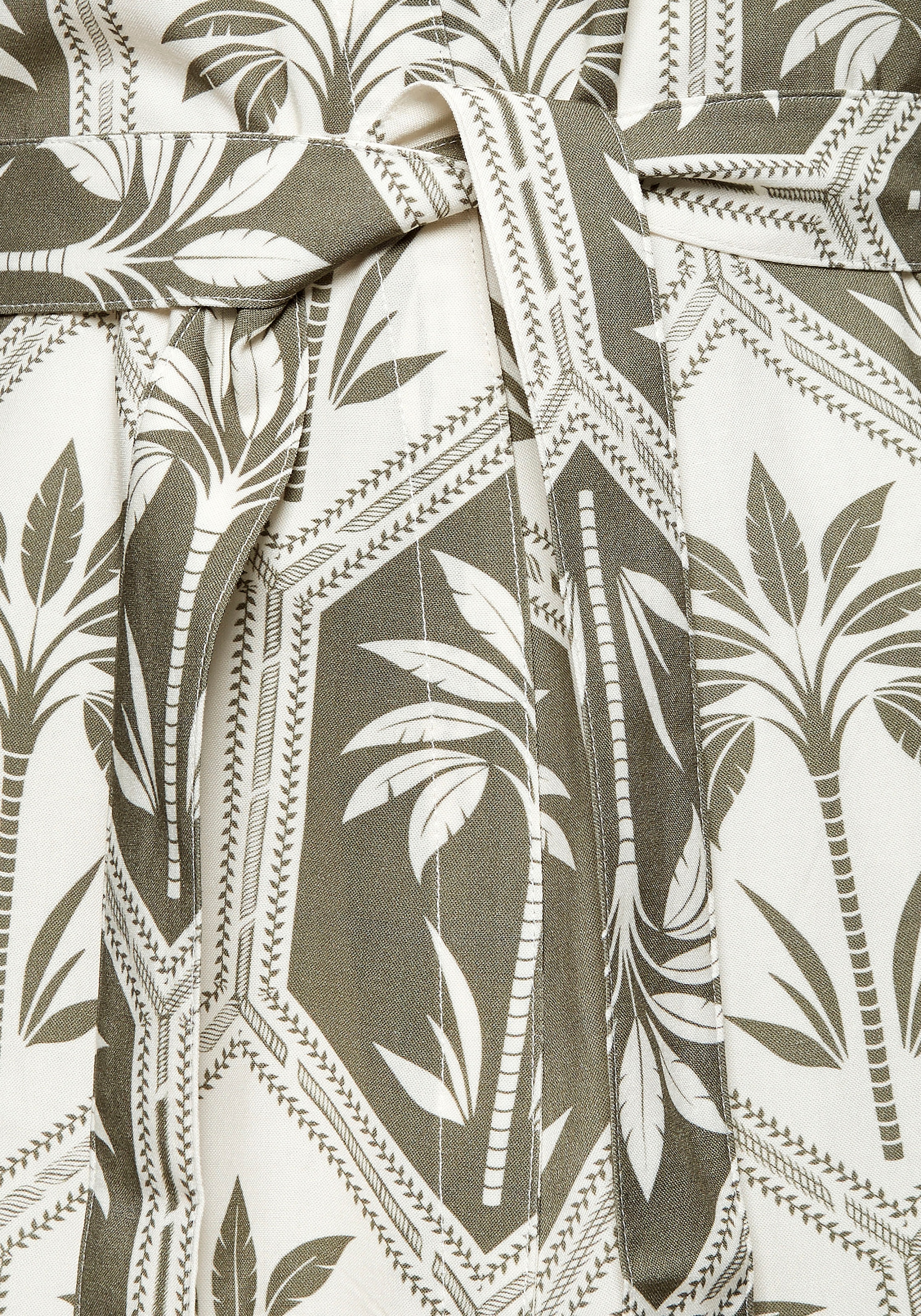 LASCANA Kimono, mit schönem floralen Print
