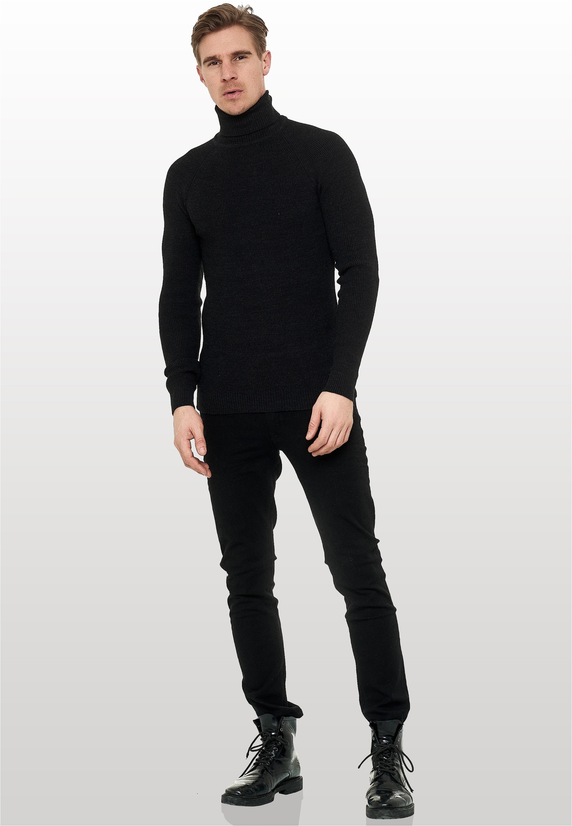 Rusty Neal Rollkragenpullover, mit stilvollem Hochkragen