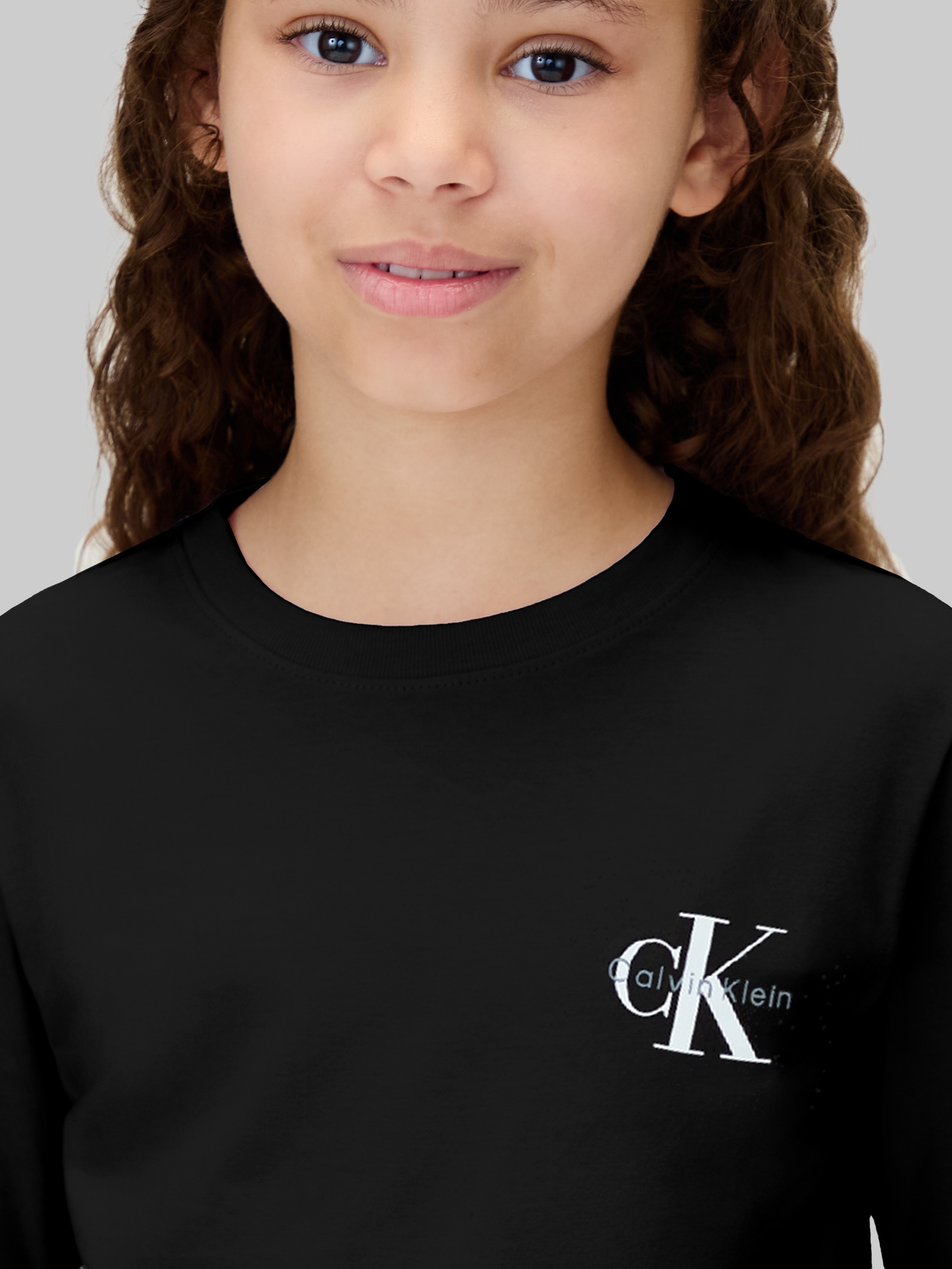 Thumbnail - Calvin Klein Jeans Langarmshirt "CHEST MONOLOGO LS T-SHIRT" für Kinder bis 16 Jahre, Logo-Druck