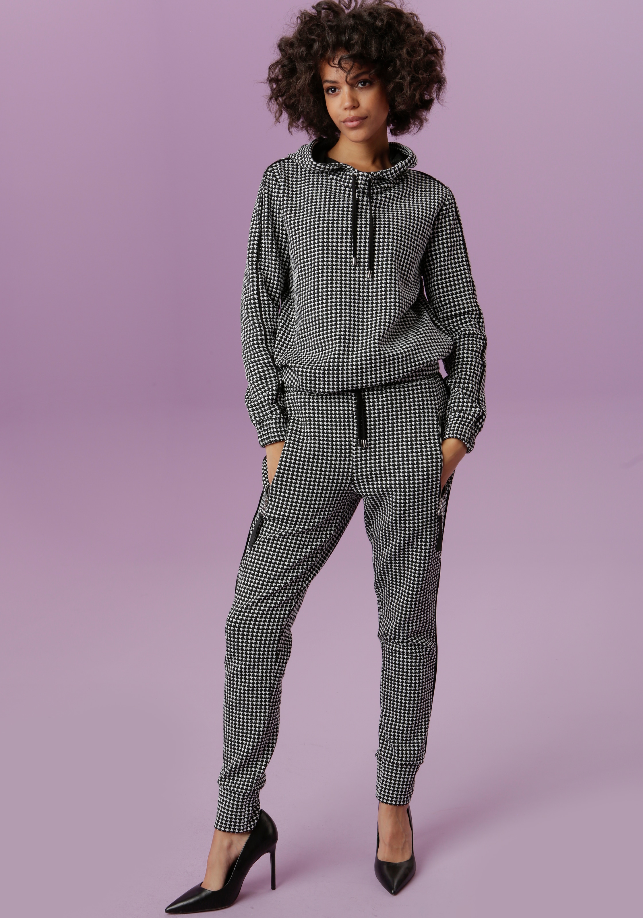 Aniston CASUAL Schlupfhose, im trendigem Hahnentritt-Muster und Piping  entlang der Seitennähte für bestellen | BAUR
