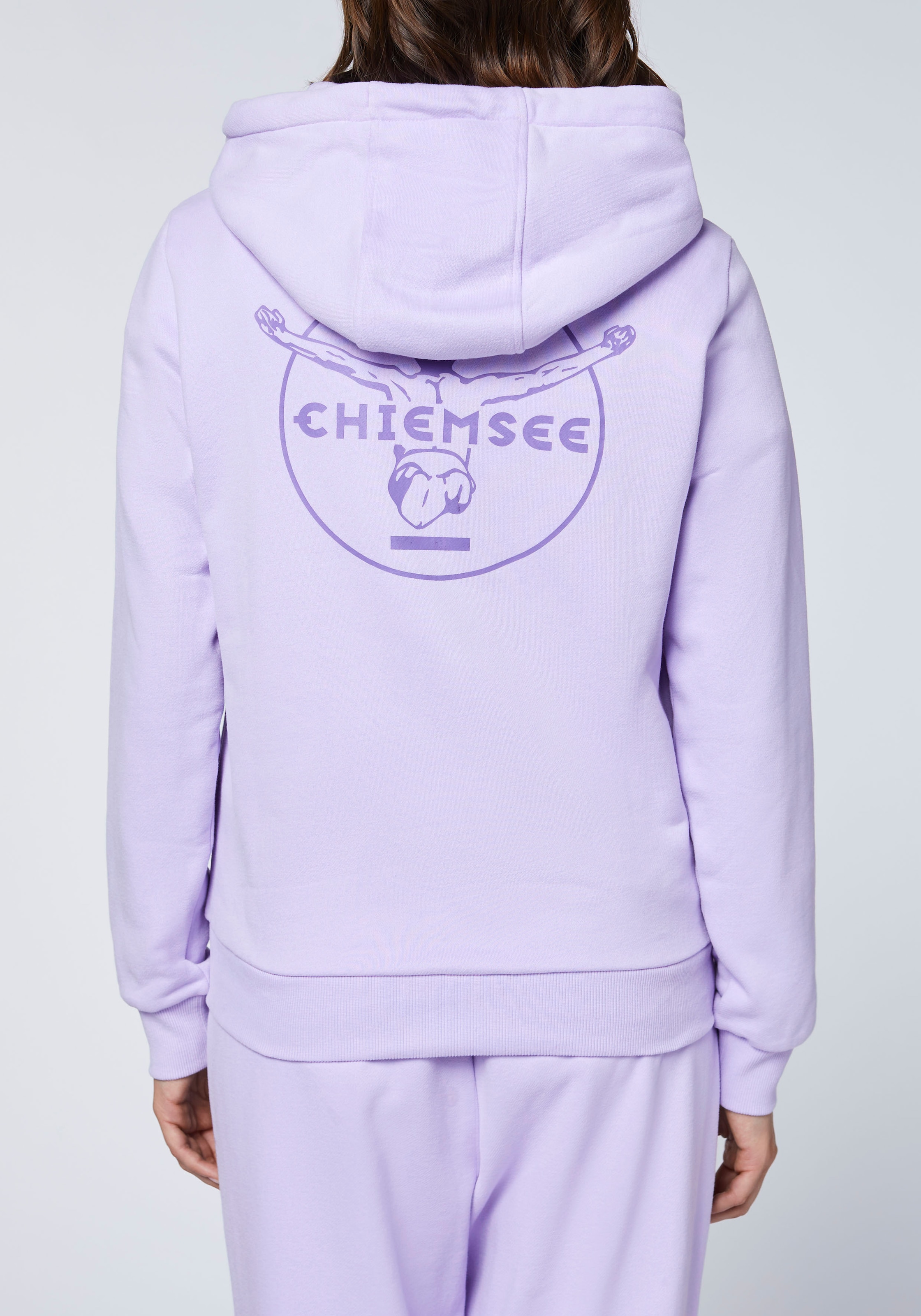 Chiemsee Kapuzensweatshirt , - mit gro&szlig;em, tonalen Logo Rubber Print auf dem R&uuml;cken<br/>
