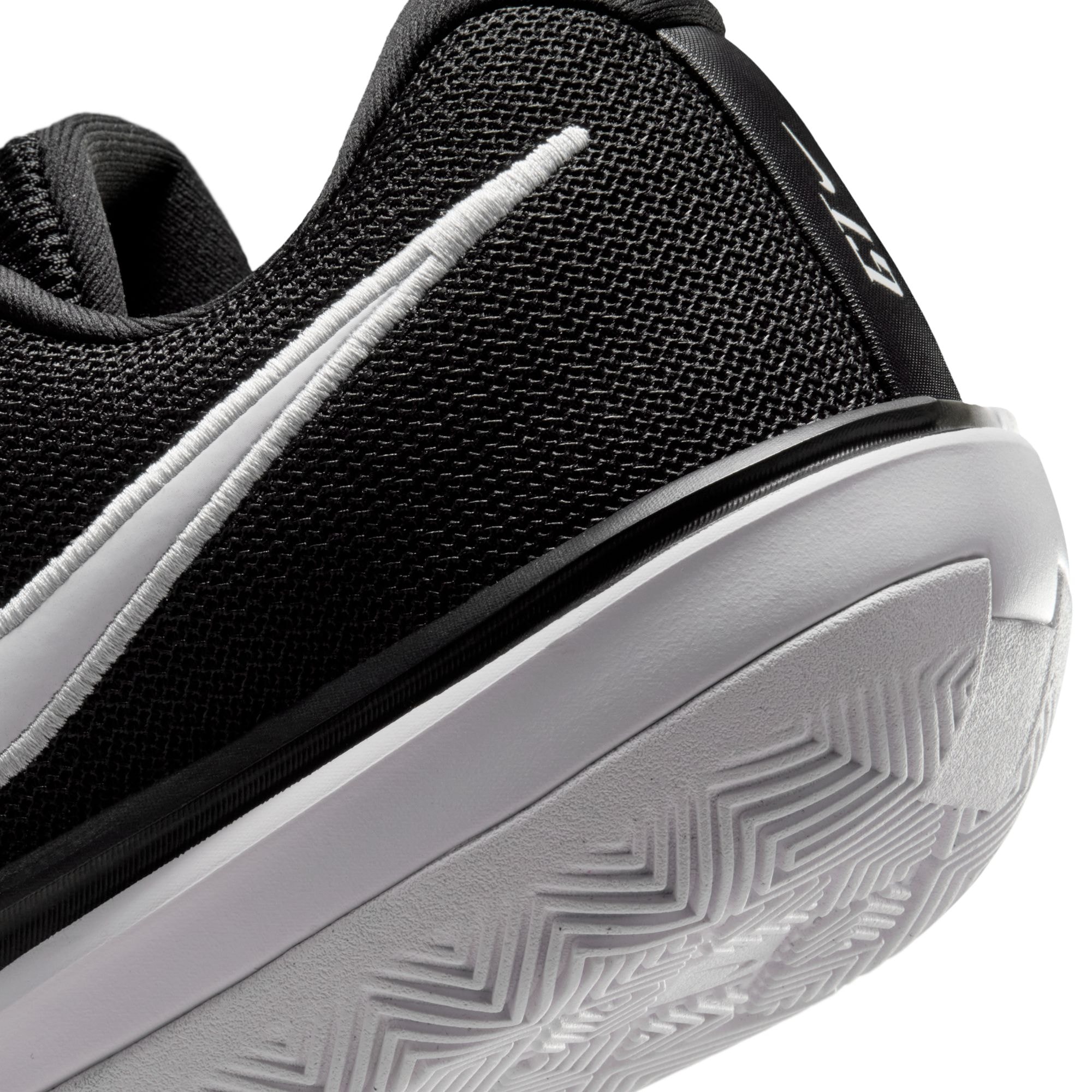 Nike Basketballschuh »Nike G.T. Cut Academy 2«