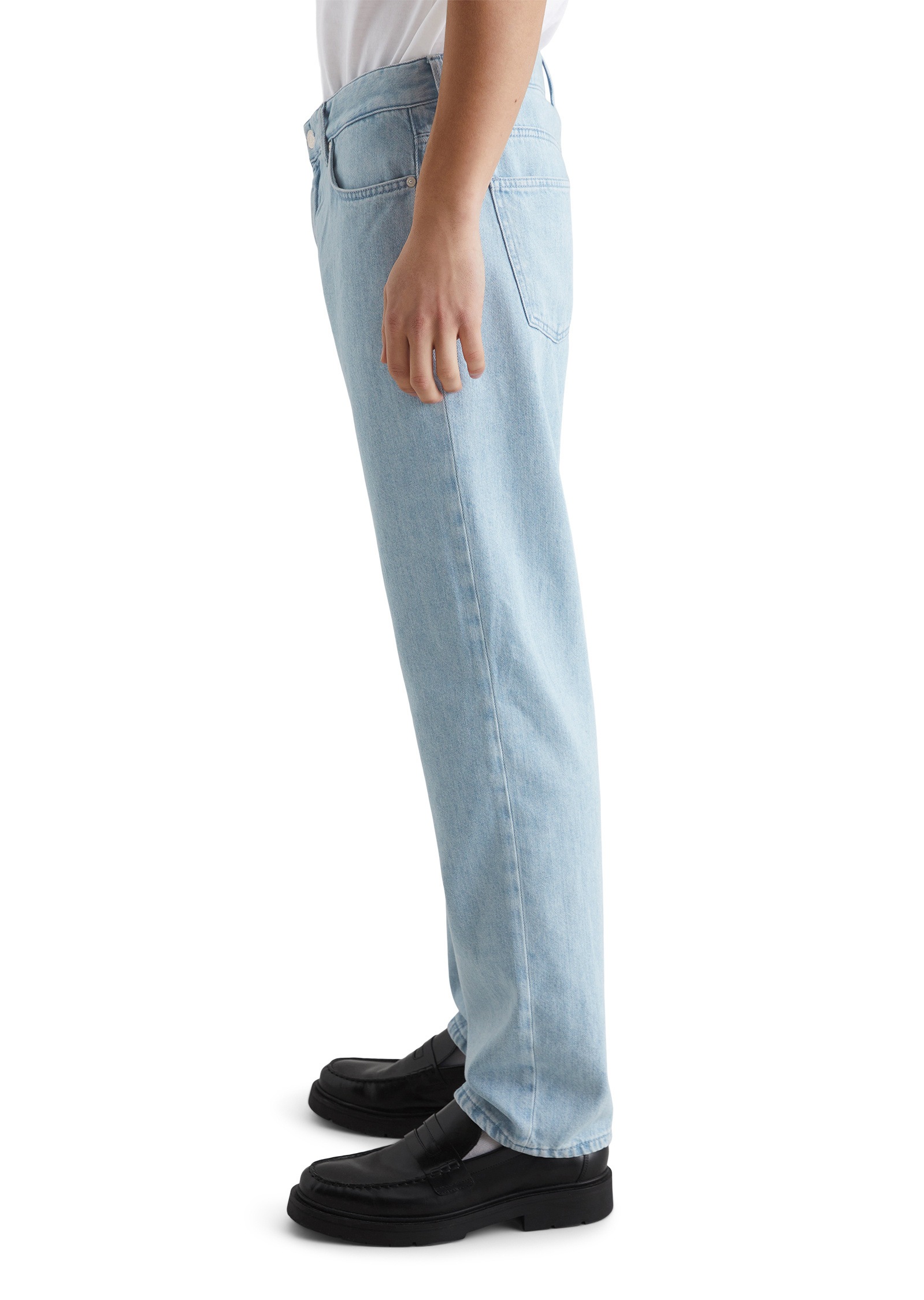 Marc OPolo DENIM Straight-Jeans "aus leichtem Denim mit Orange Fiber" günstig online kaufen