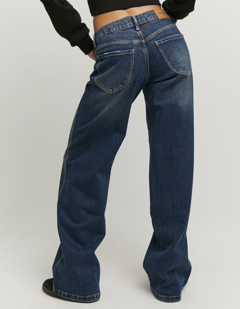 Tally Weijl Low-rise-Jeans »SPADEPALLAS« Baumwollmischung, Low-Waist mit geradem Beinverlauf und Strass-Anhänge