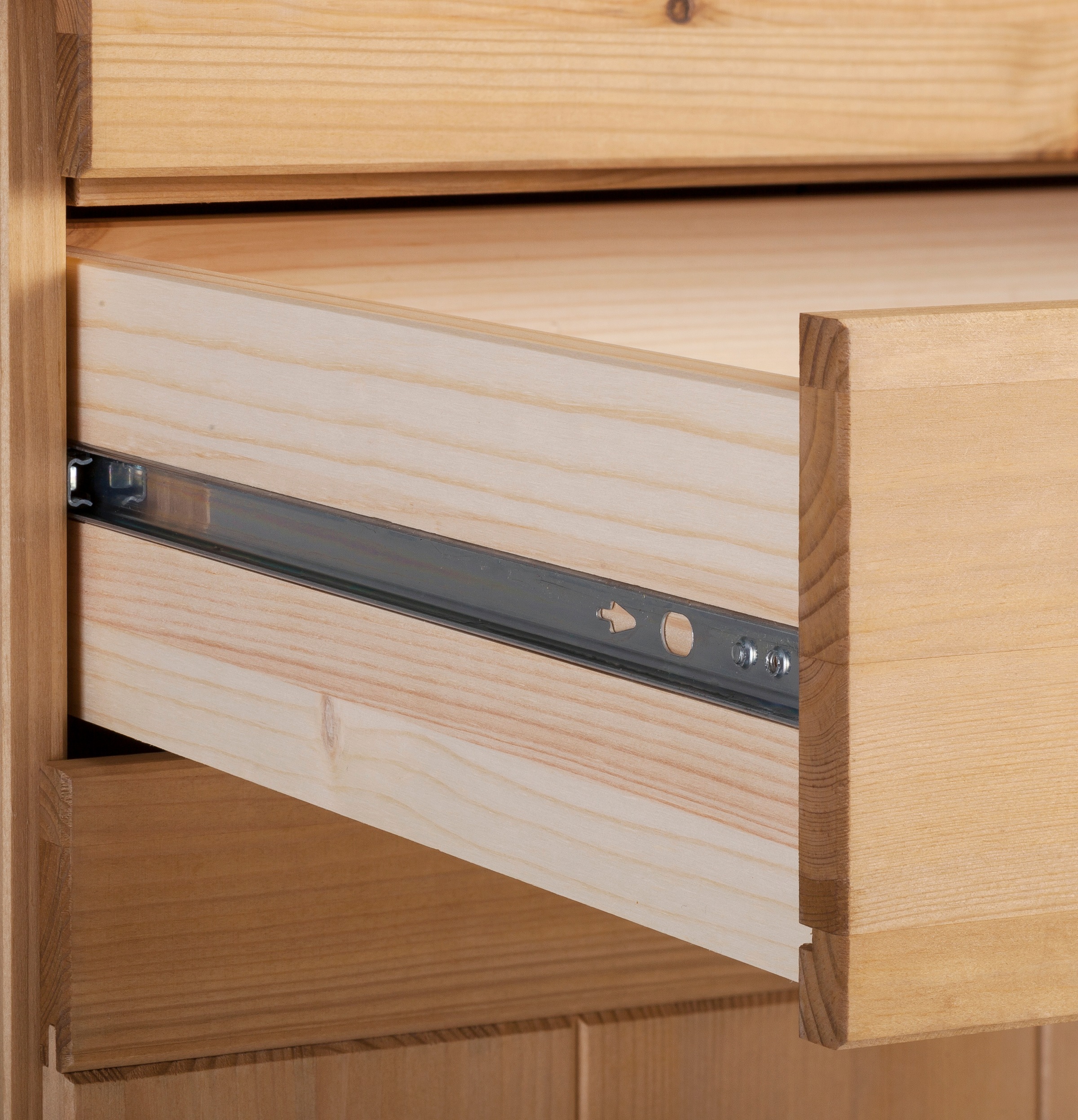 Home affaire Hochschrank »Oslo«, 50 cm breit, in 2 Tiefen, 2 Türen, 1 Schublade, aus massiver Kiefer