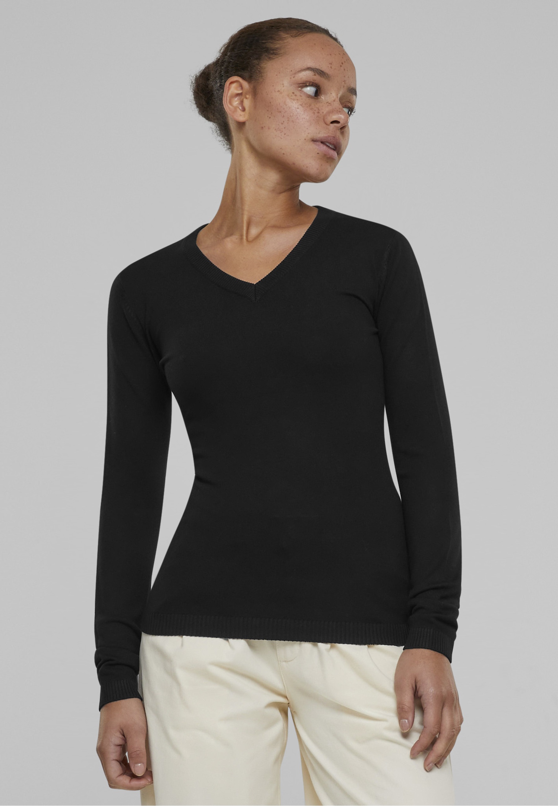 URBAN CLASSICS Sweatshirt »Urban Classics Damen Ladies Knitted V-Neck Sweater«, 1 Stk.

