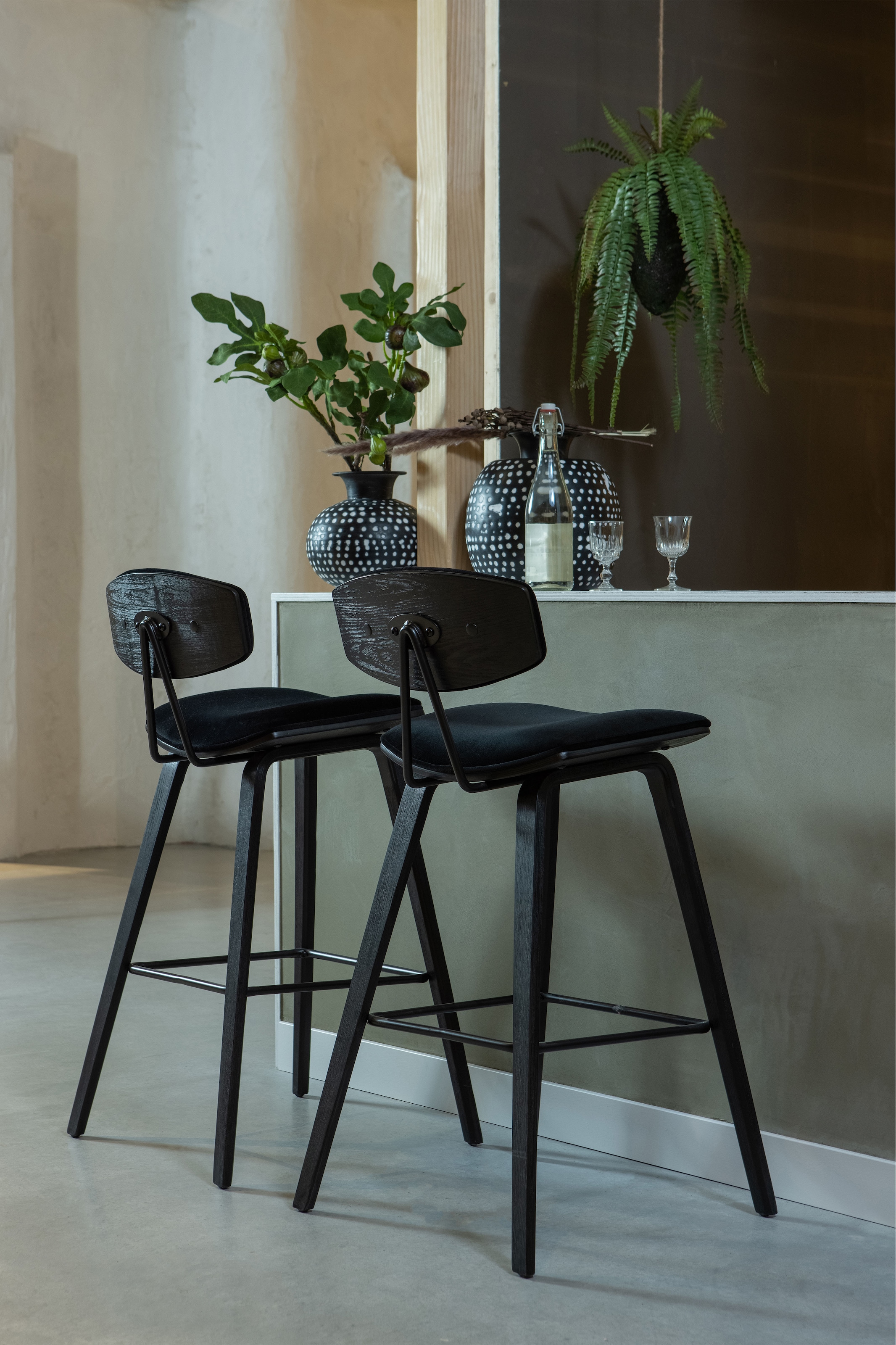 WOOOD Barhocker »Senn«, (2 St.), Sitzfläche aus Samt, H 94 cm x B 41 cm