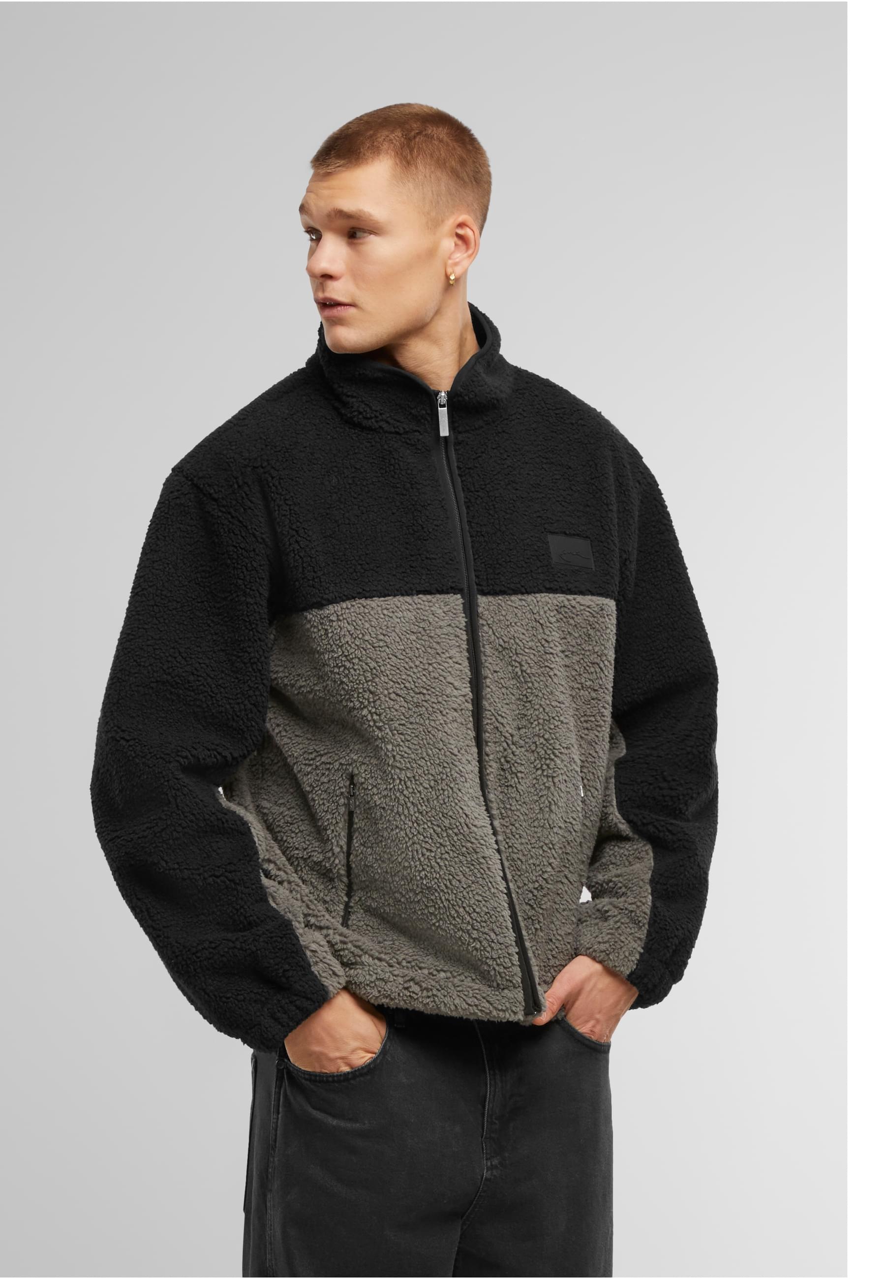 Thumbnail - Karl Kani Winterjacke "Karl Kani Signature Rubber Patch Teddy Zip Jacket" 1 Stk. tlg. ohne Kapuze