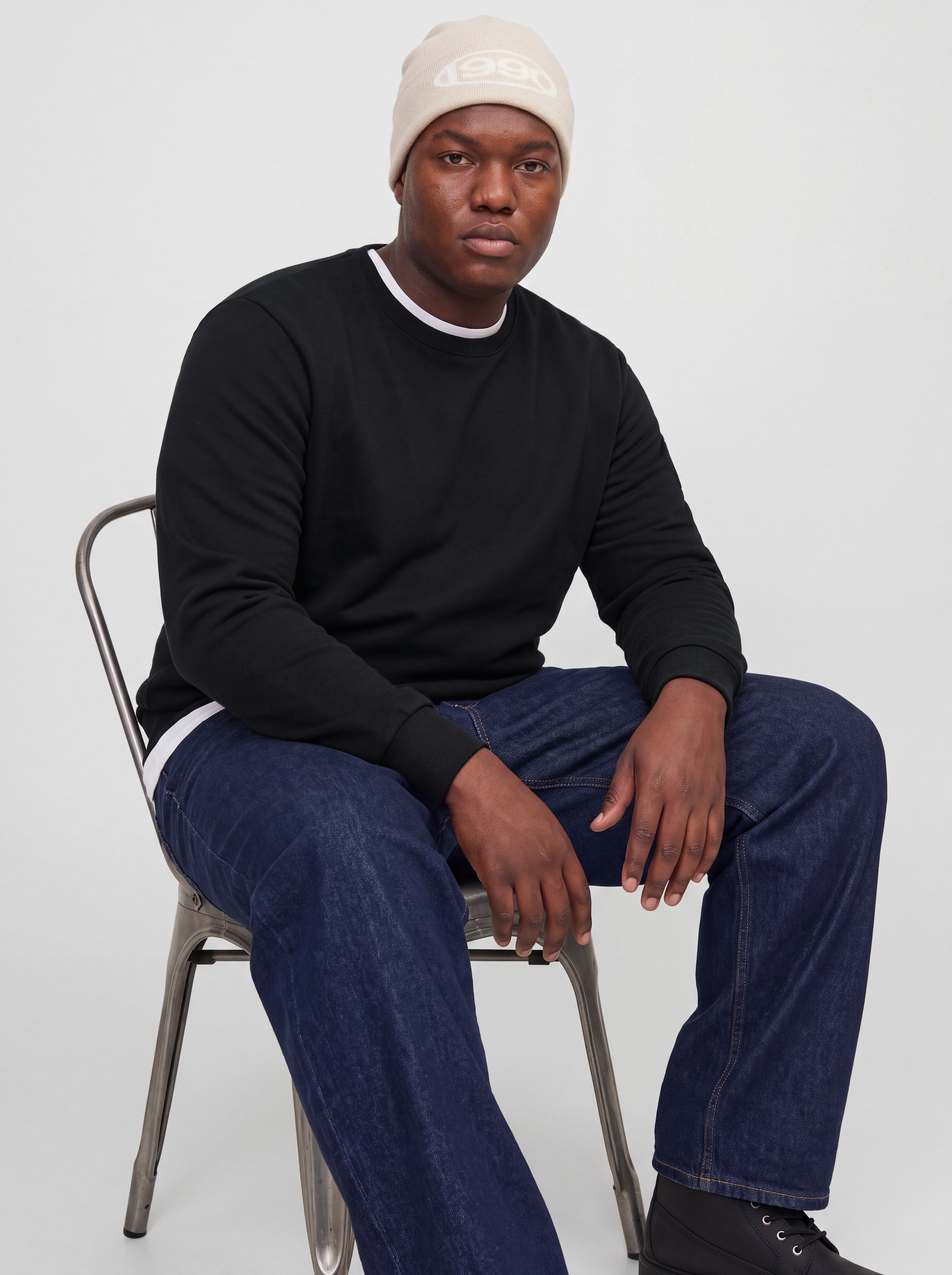 Jack & Jones PlusSize Sweatshirt »JJCLEVELAND SWEAT CREW NECK PLS«, Materialmix, regular fit
