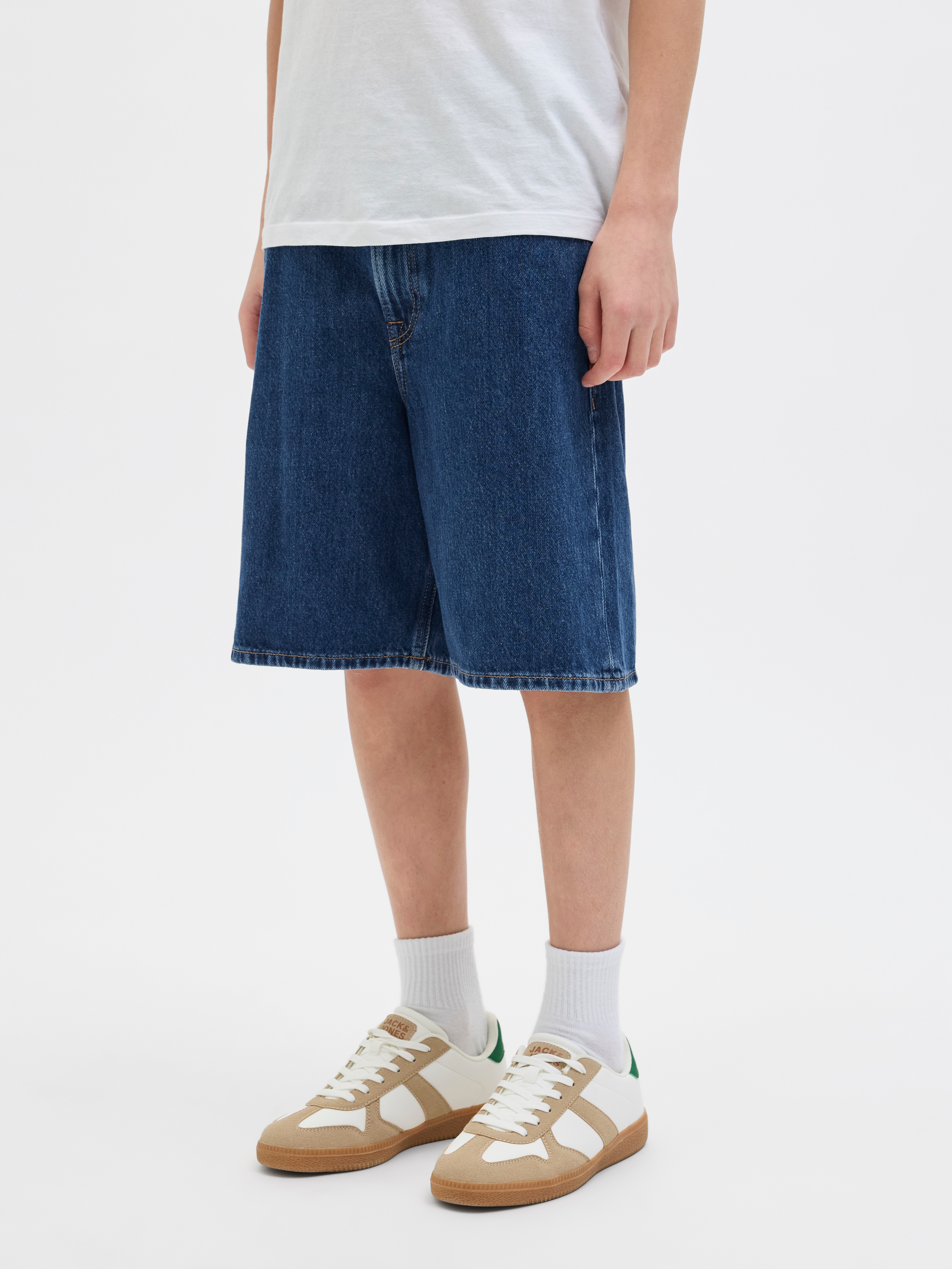 Jack & Jones Junior Shorts "JJITONY locker geschnitten für angenehmes Tragegefühl" unifarben, modisch, regular fit, Web
