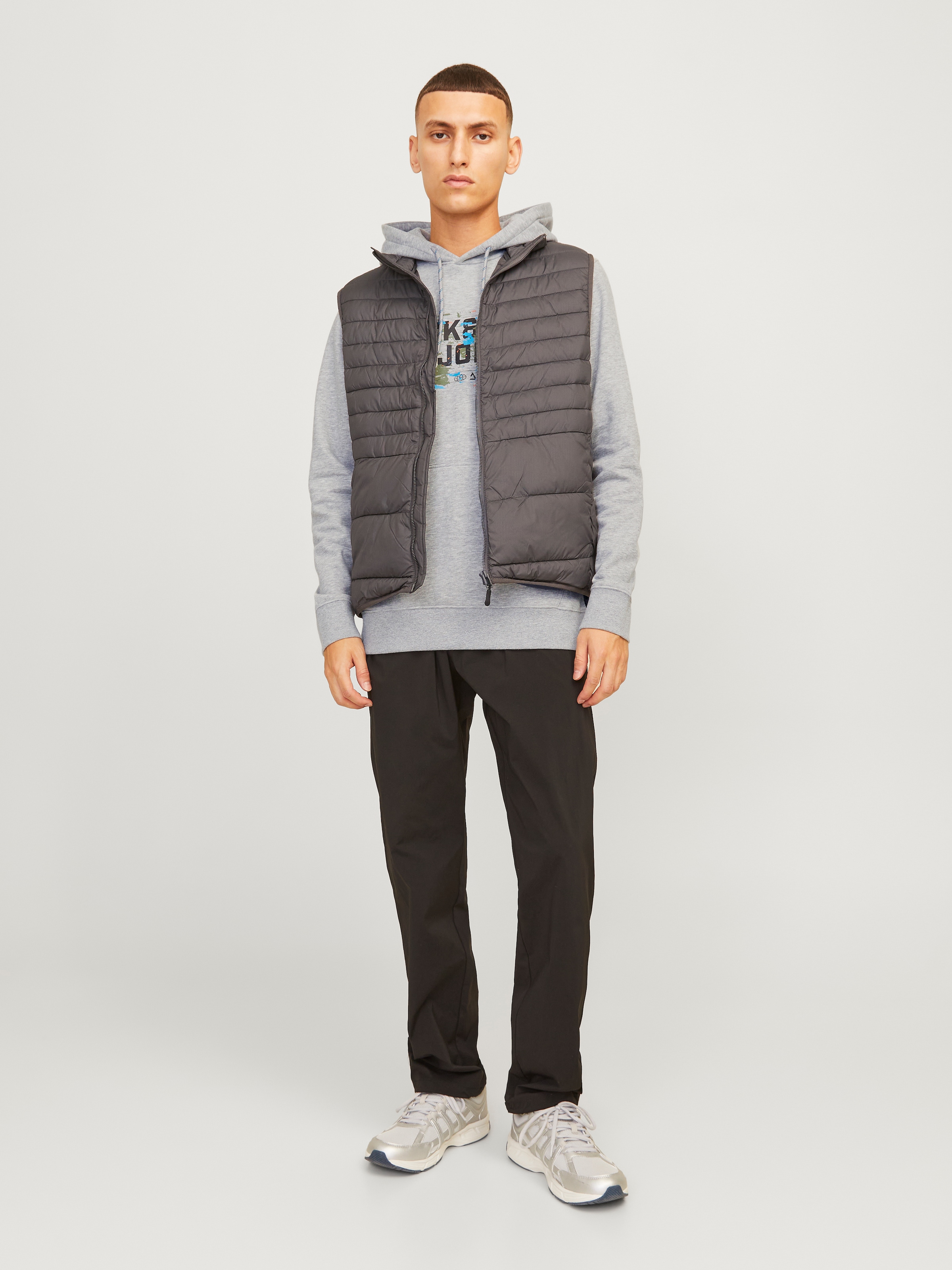 Jack & Jones Kapuzensweatshirt »JCOOUTDOOR LOGO SWEAT HOOD SN«
