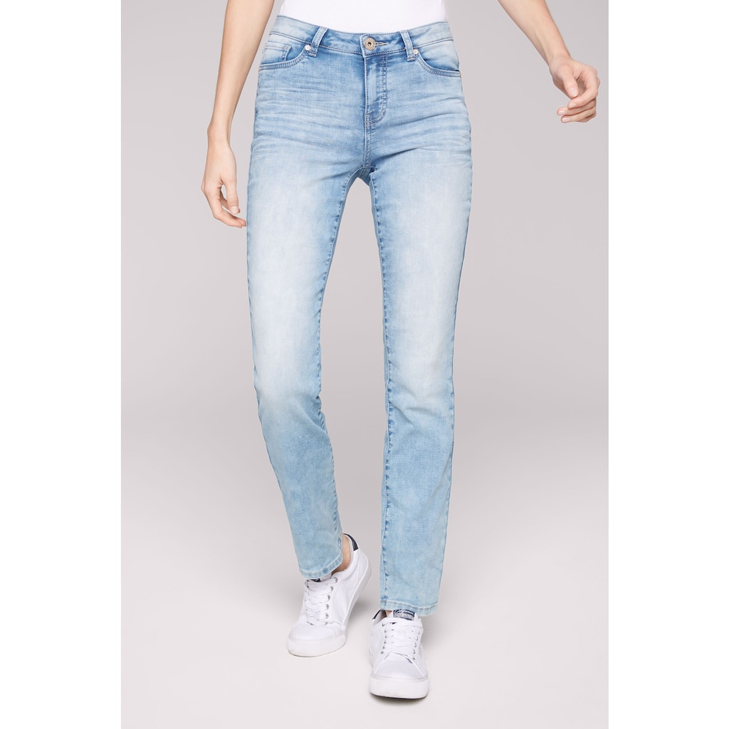 SOCCX Regular-fit-Jeans, mit Bleaching-Effekten