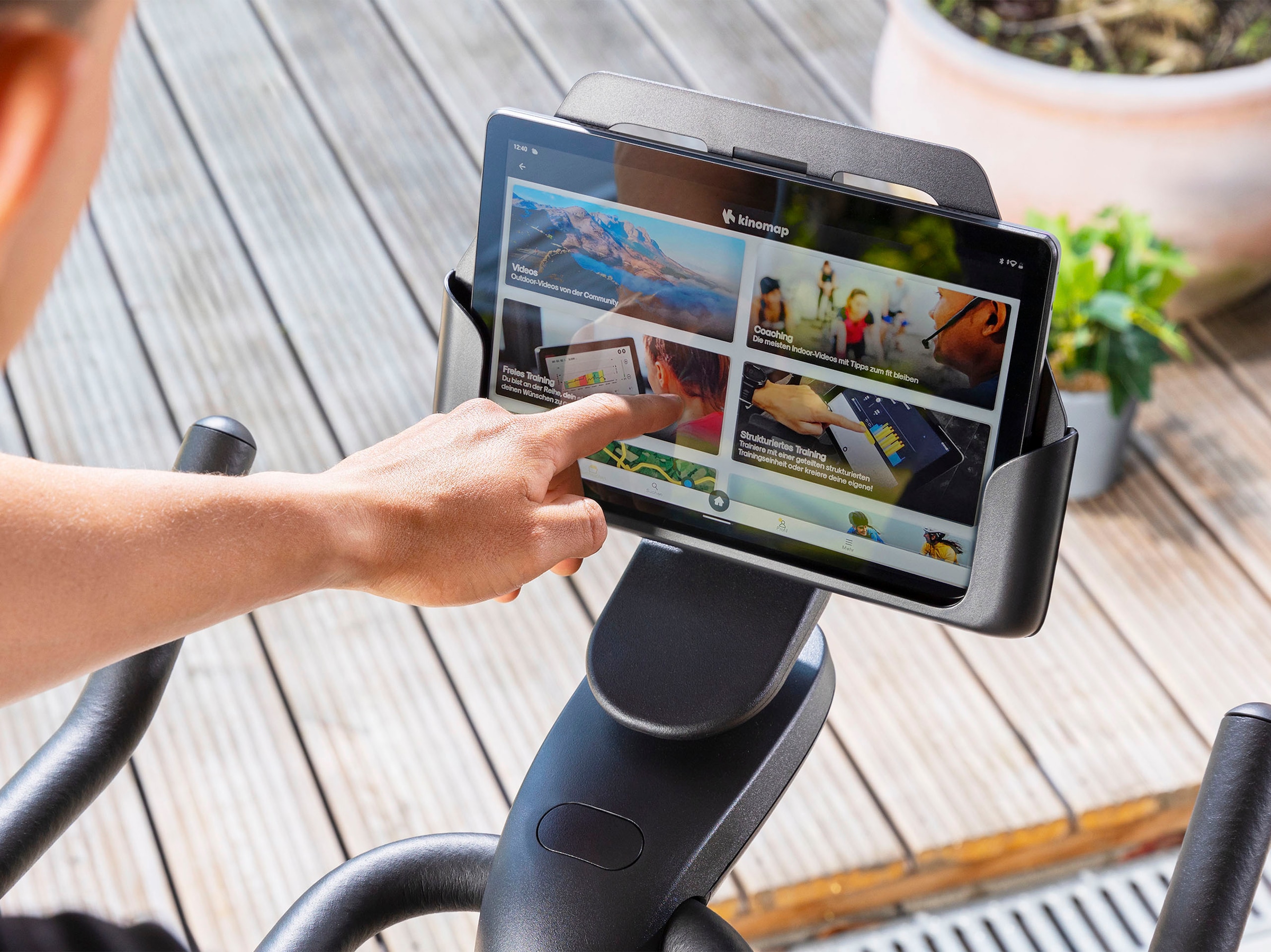Christopeit Sport® Speedbike »Racer Bike 4.0«, (mit Tablet-Halterung), Schwungmasse ca. 7,5 kg