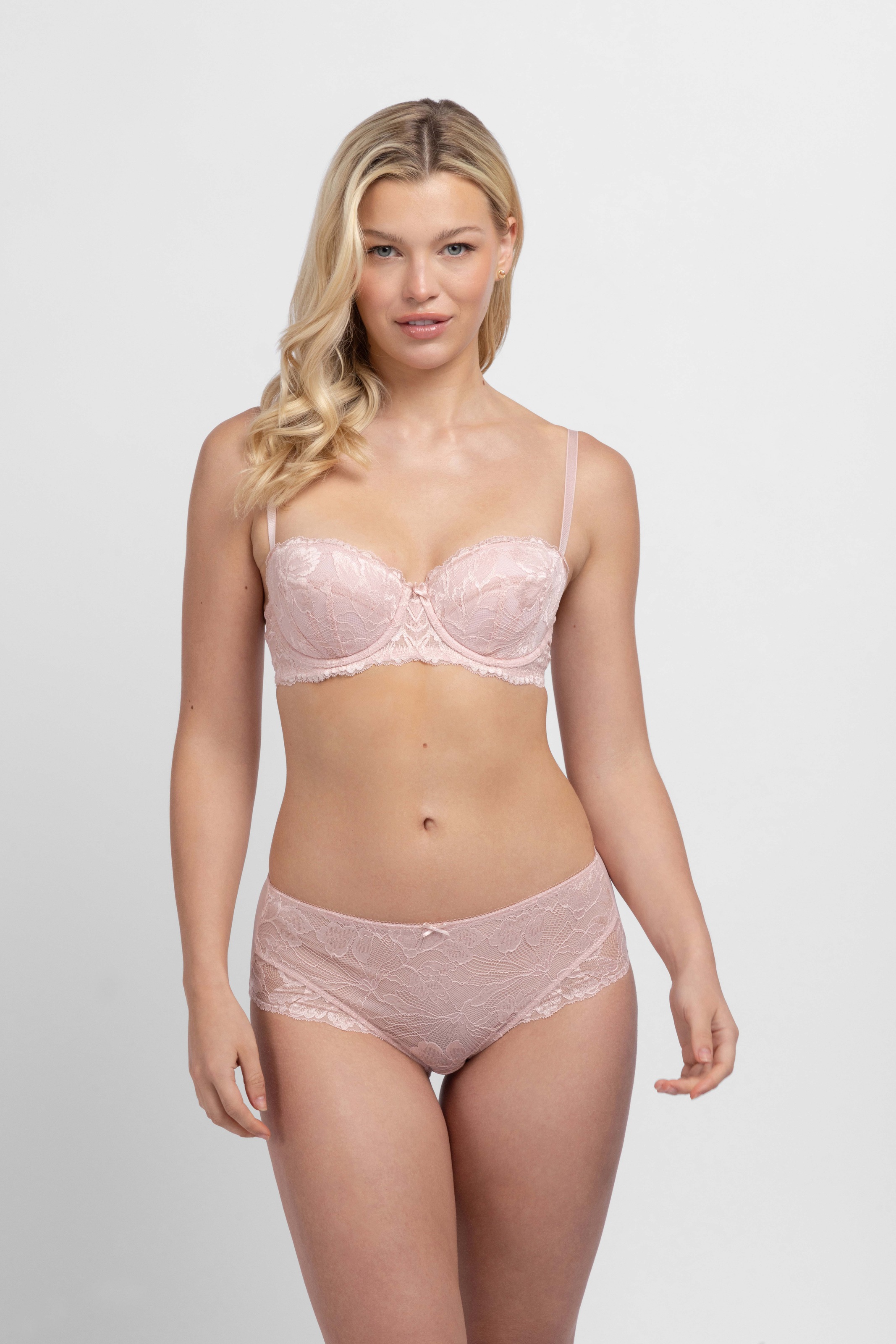 Thumbnail - Dorina Balconette-BH "Perfect Lace" mit Spitze