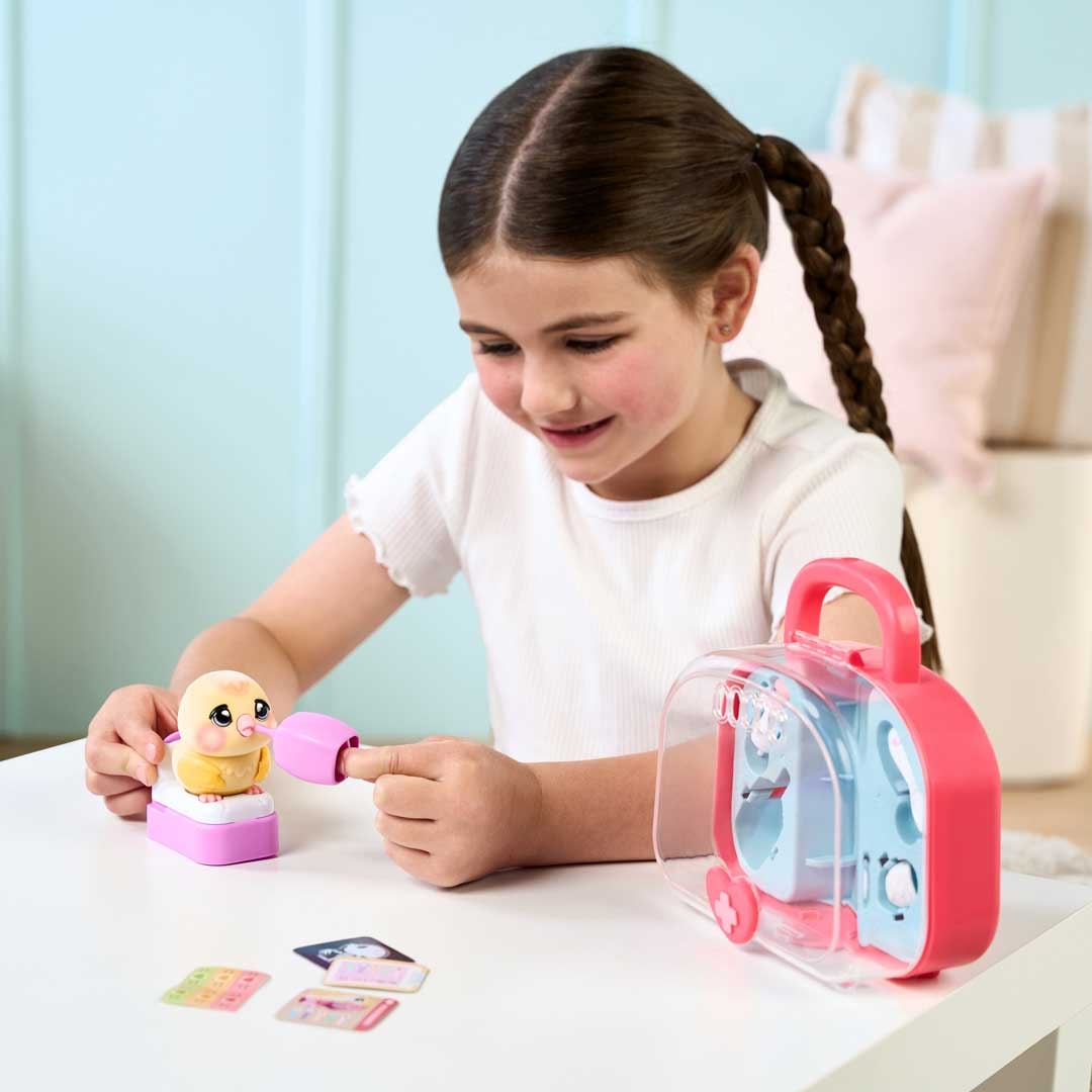 Moose Spielwelt »Little Live Pets: Ouchies S2 Mini: Chirpy (Chick)« Mit über 50 Geräuschen und Reaktionen