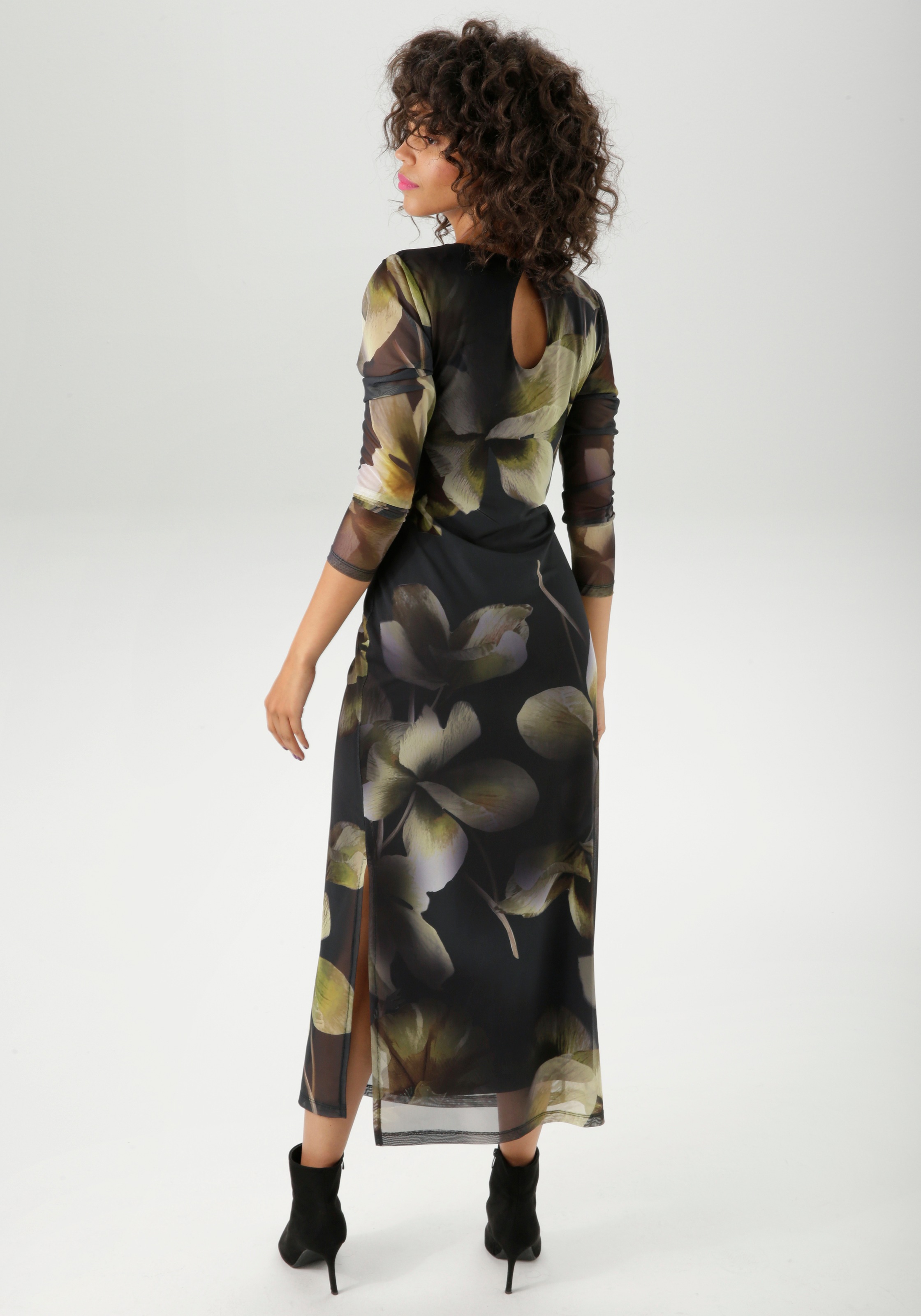 Aniston CASUAL Maxikleid mit großflächigen Batik-Blüten bedruckt günstig online kaufen