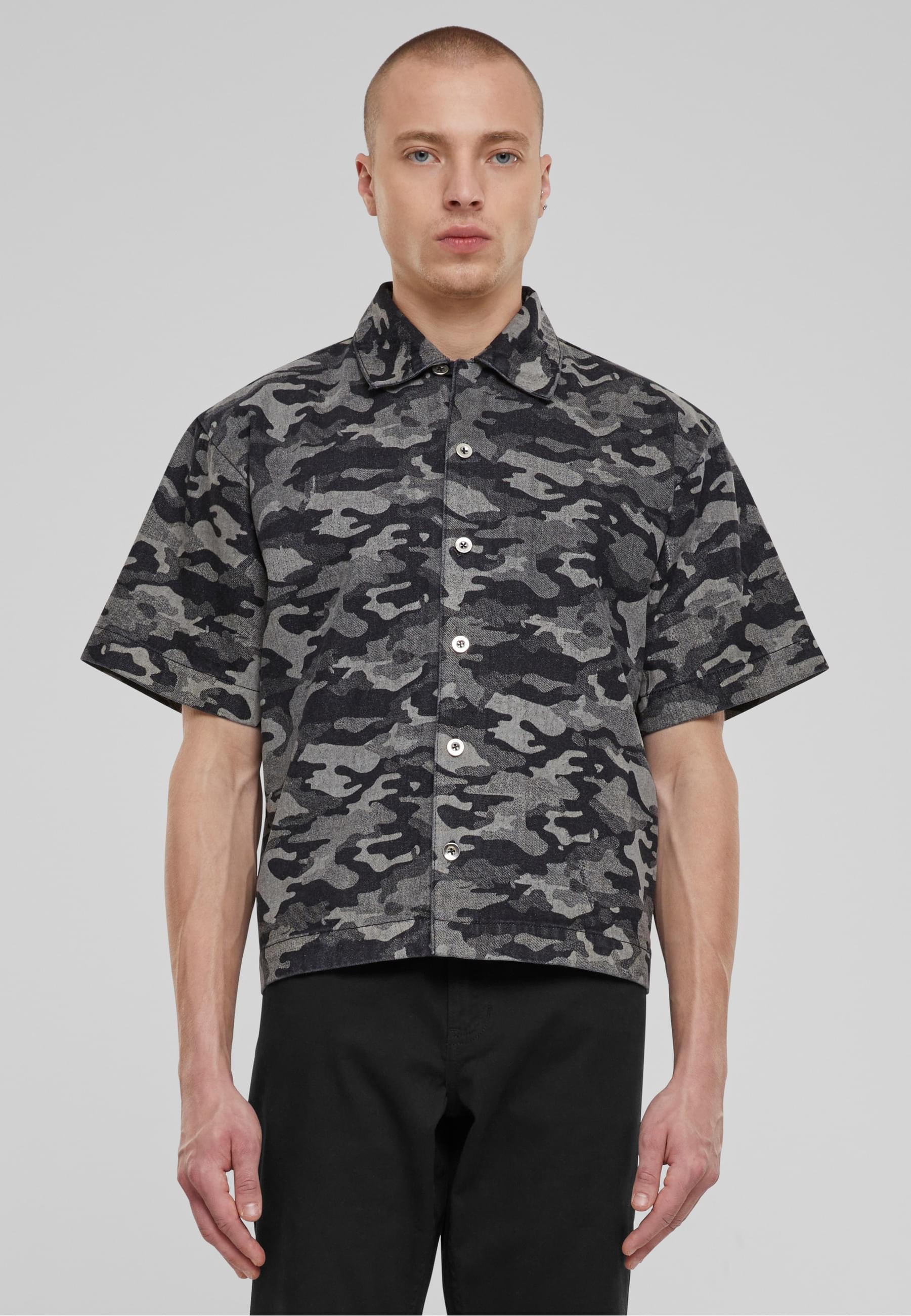 URBAN CLASSICS T-Shirt »Urban Classics Laser Camo Printed Boxy Shirt«, (1 tlg.)