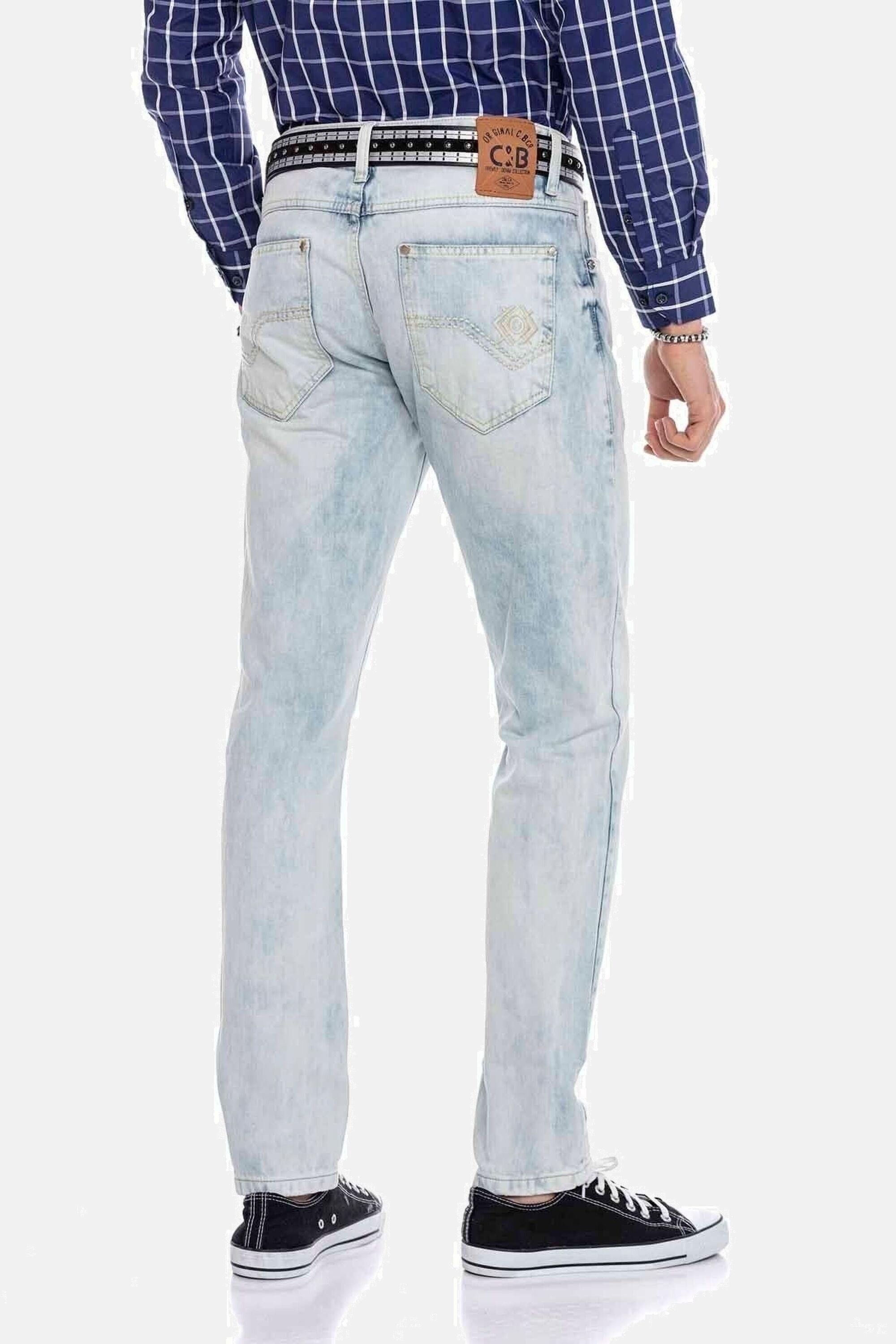 Cipo & Baxx 5-Pocket-Jeans »Jeans«, im Straight Fit