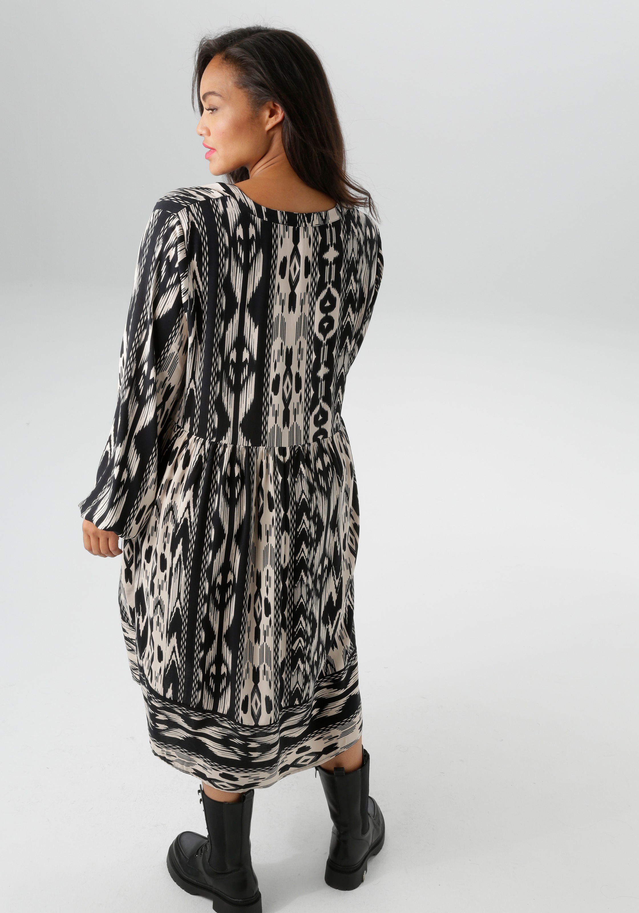 Aniston PLUS Sommerkleid, im Folklore-Look - NEUE KOLLEKTION günstig online kaufen