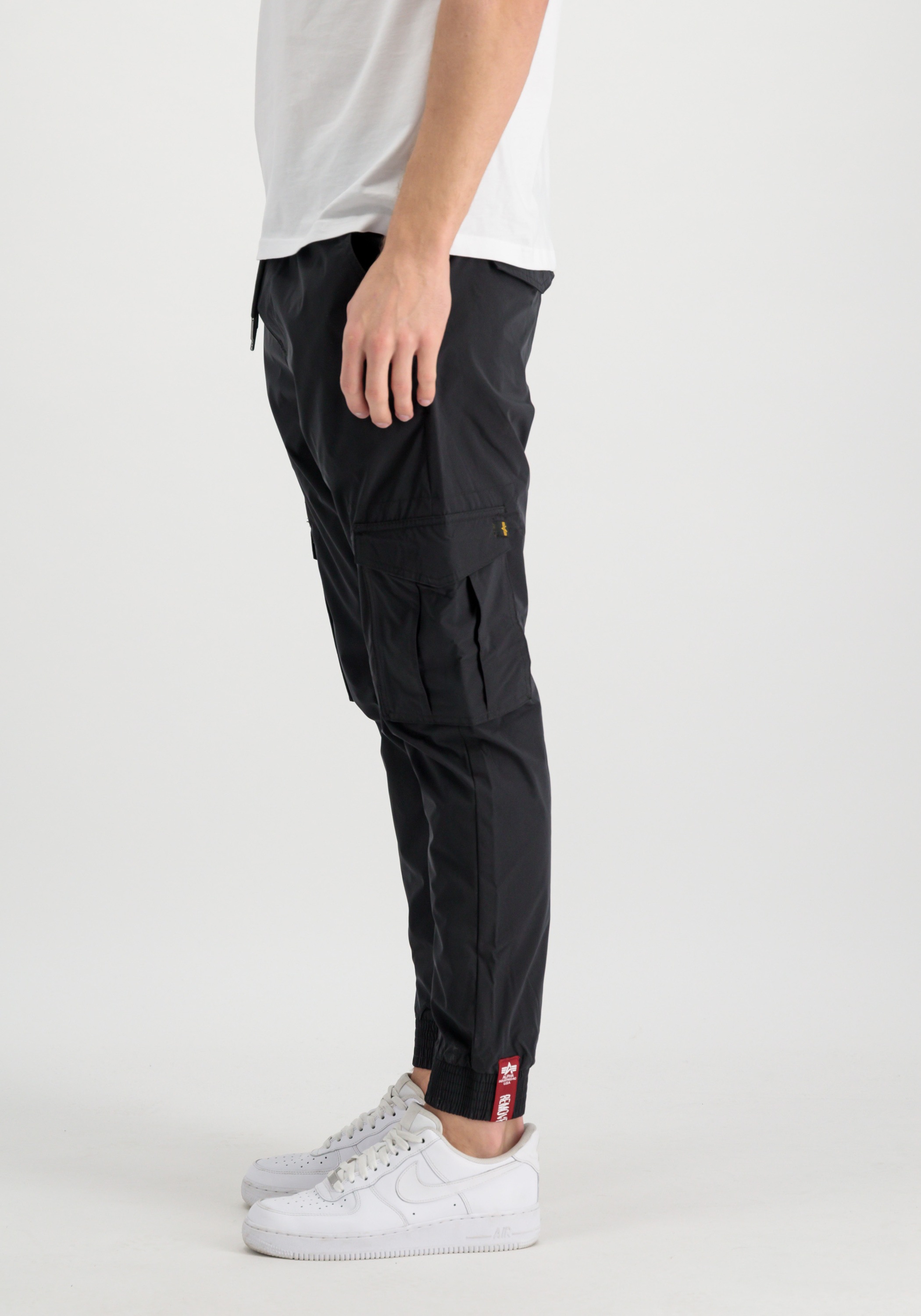 Thumbnail - Alpha Industries Jogginghose "Nylon Cargo Jogger"