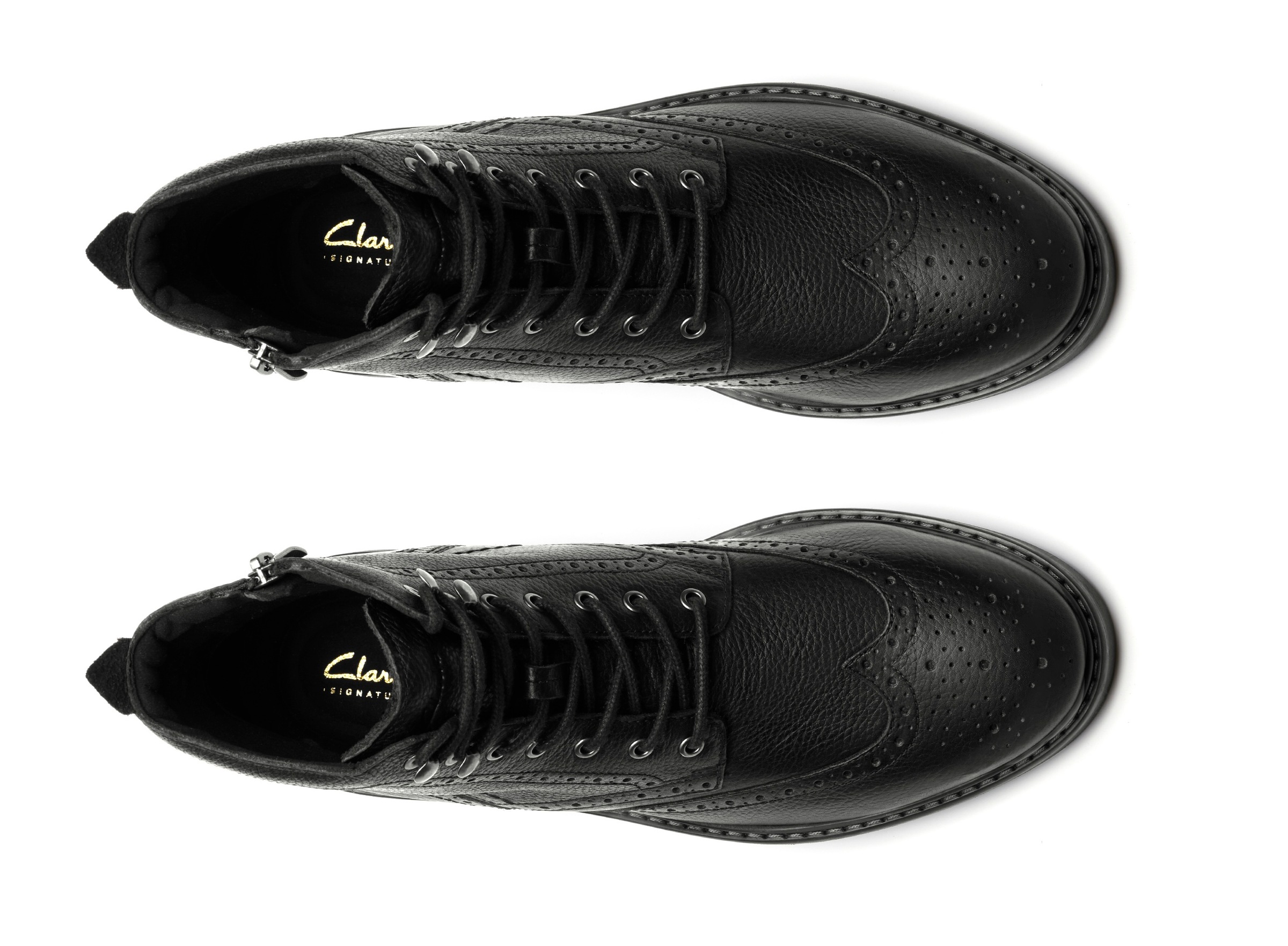 Clarks Schnürstiefelette »Newford«, Budapester, Schnürboots mit elegantem Blockabsatz