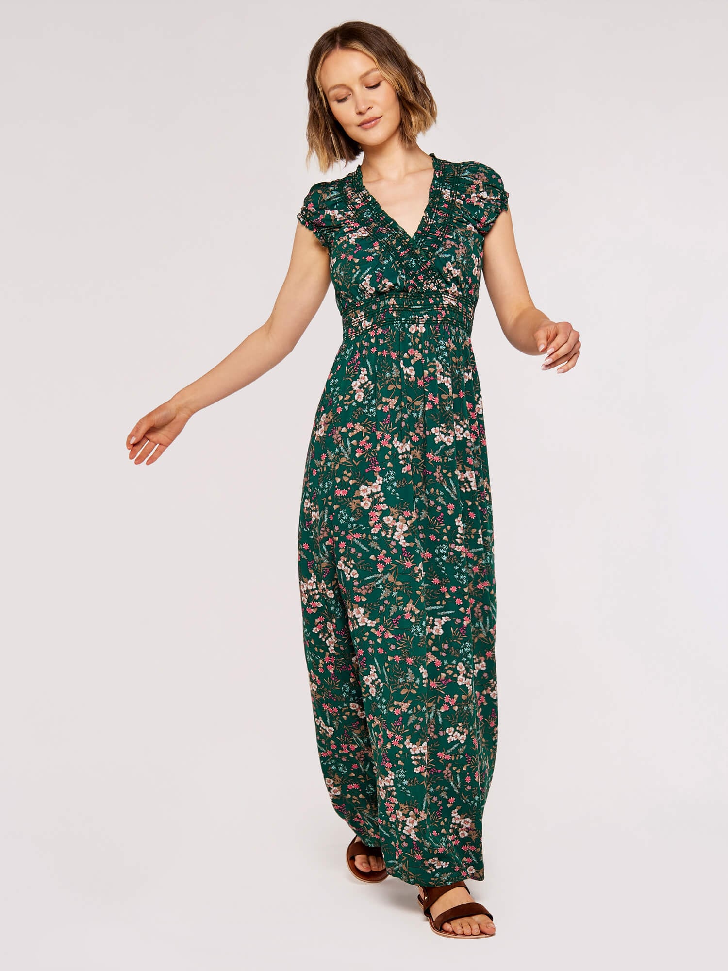 Apricot Maxikleid »Maxikleid« mit Blumenmuster
