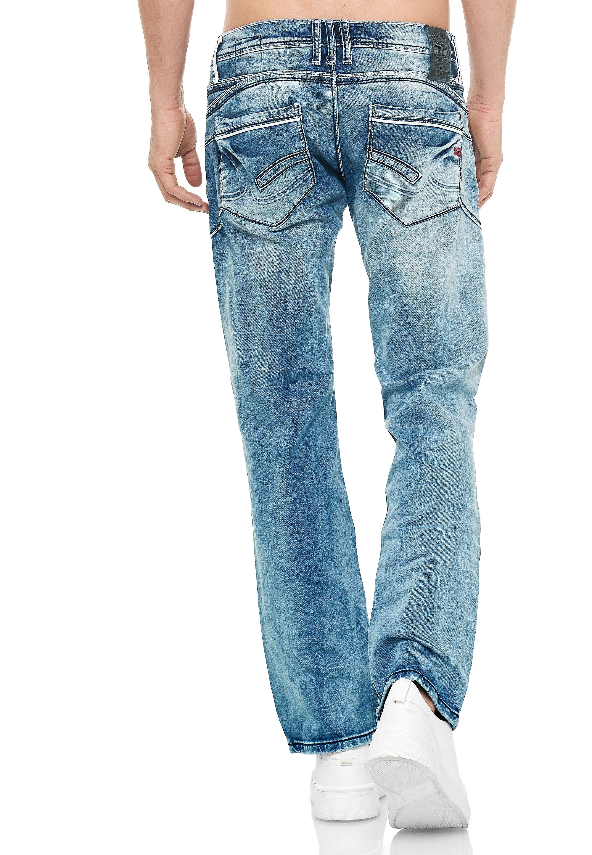 Rusty Neal Bequeme Jeans, mit cooler Waschung