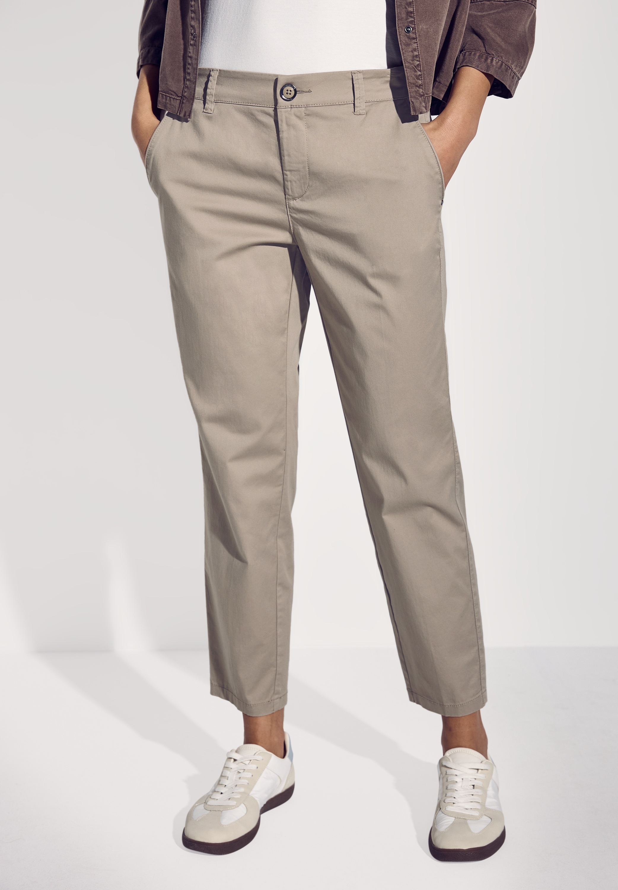 STREET ONE Chinohose, Middle Waist günstig online kaufen