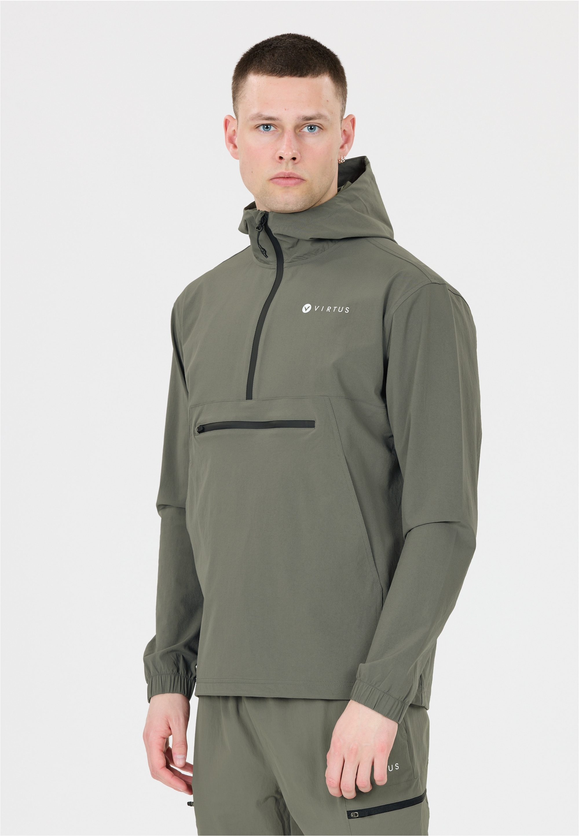 Virtus Trainingsjacke »Jayson«, Im Anorak-Design mit Stretchfunktion
