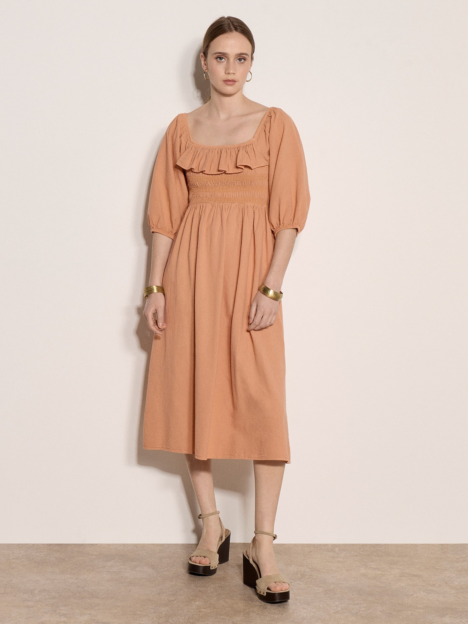 Apricot Midikleid "Midi-Kleid im Milchmädchen-Stil mit Rüschen" Gerafft
