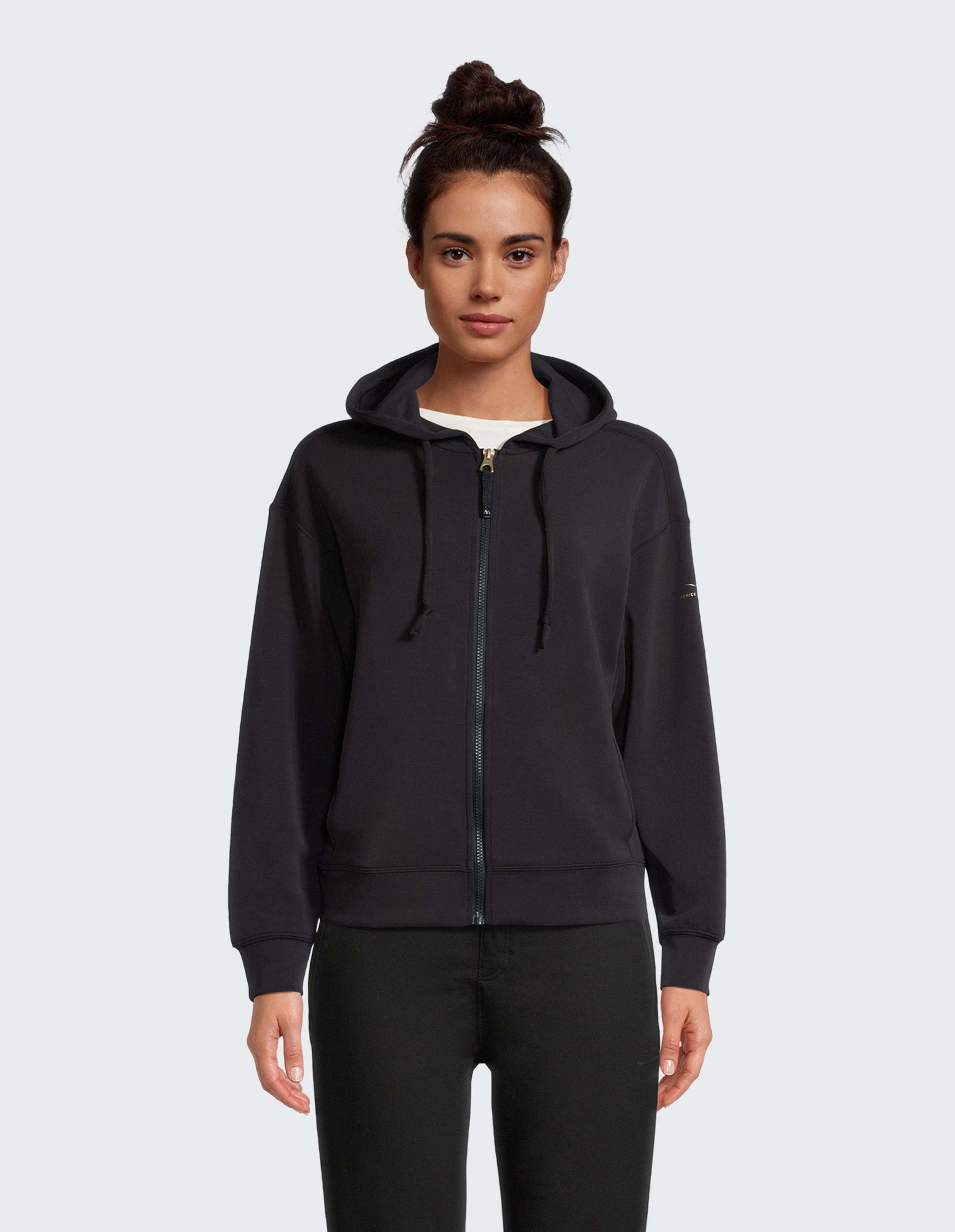 Venice Beach Kapuzensweatjacke "KAPUZEN-SWEATJACKE CAYLEE" sportlicher Stil, für vielseitigen Einsatz im Alltag