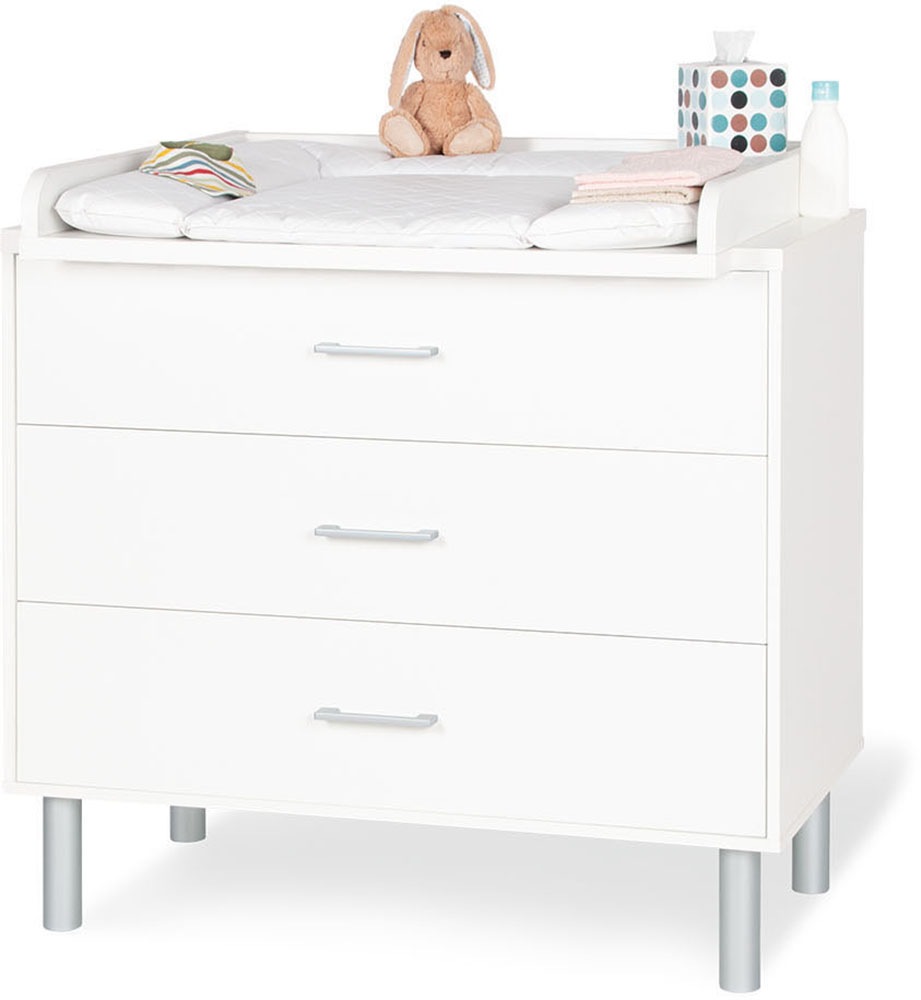 Pinolino® Babymöbel-Set »Jarle breit«, (Spar-Set, 2 St., Gitterbett, Wickelkommode), zum Juniorzimmer umbaubar