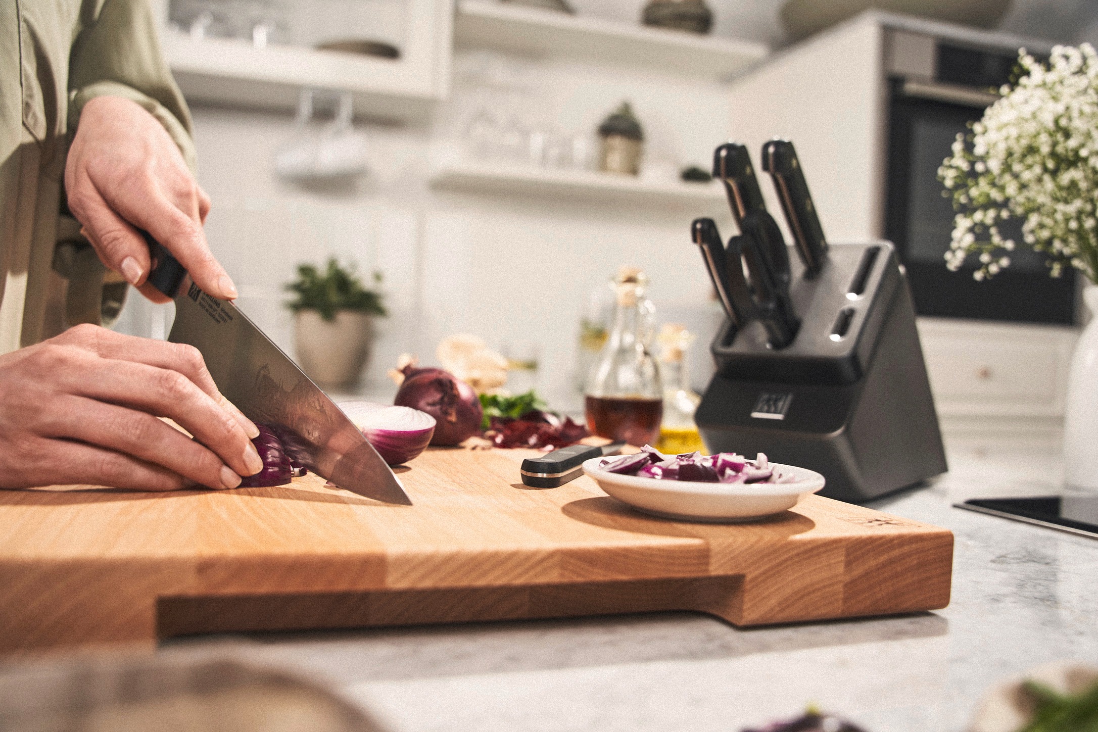 Zwilling Messerblock "Gourmet" 7 Stk. Made in Germany, selbstschärfender Messerblock, Sonderschmelze