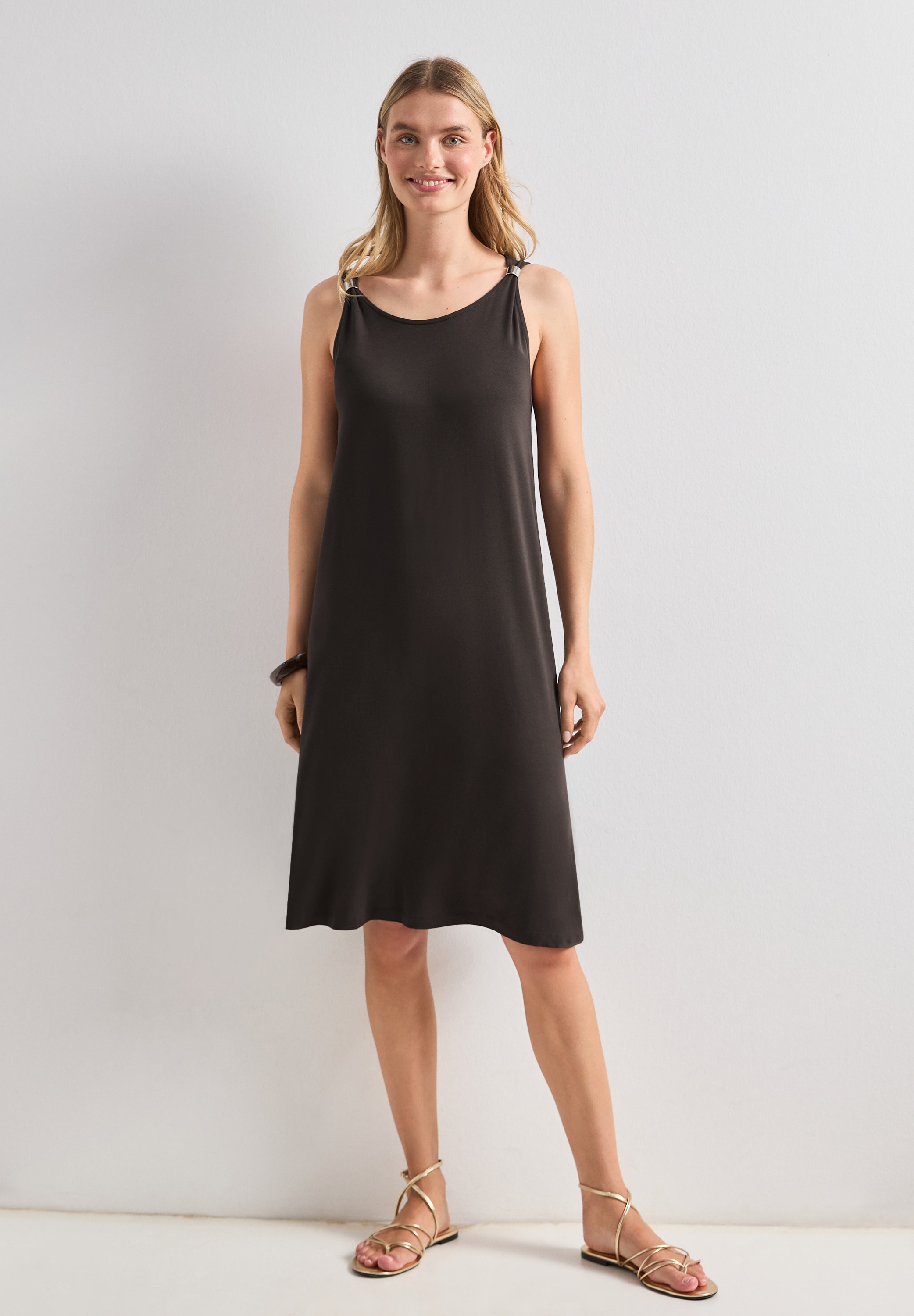 STREET ONE Midikleid Ohne Taschen aus Viskose