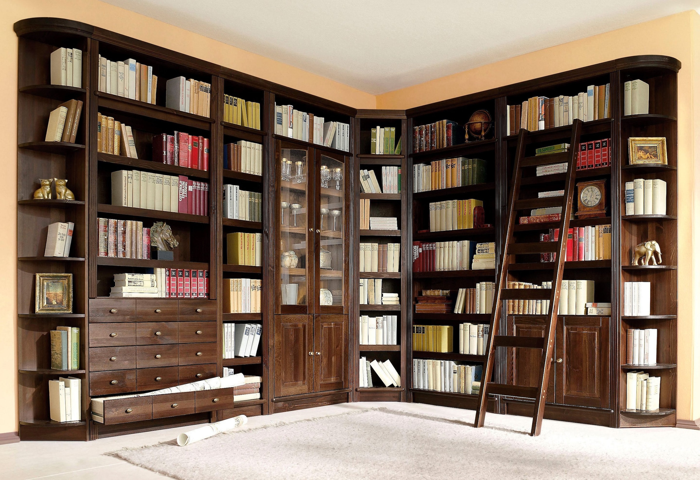 Home affaire Bücherregal »Soeren«, massiver Kiefer, in 2 Höhen, Tiefe 29  cm, Türen mit Klarglas Einsatz kaufen | BAUR