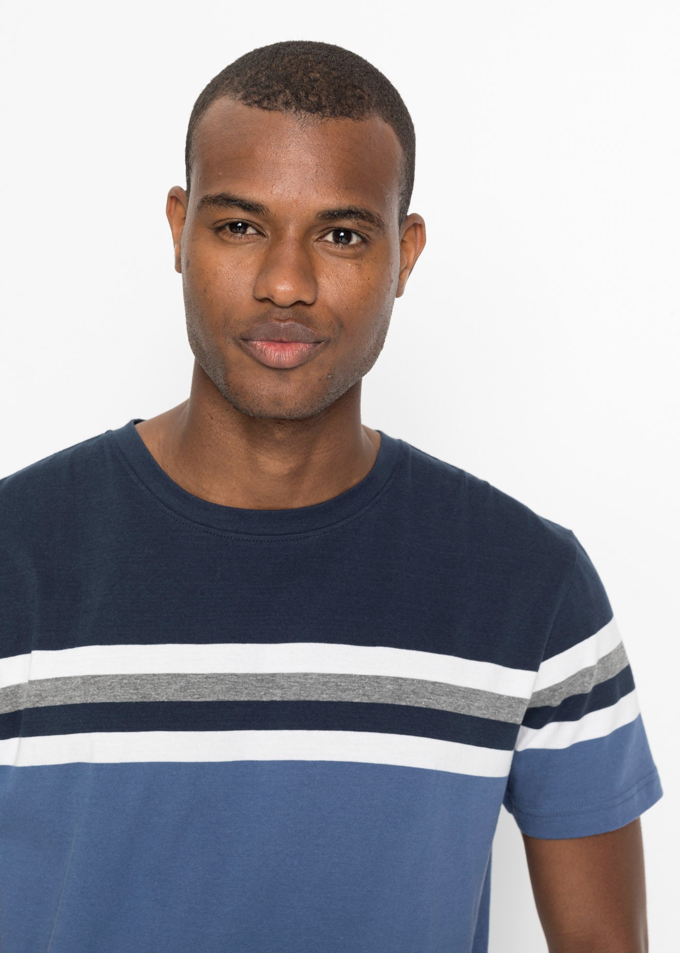 bonprix T-Shirt »T-Shirt aus reiner Baumwolle« T-Shirt aus reiner Baumwolle