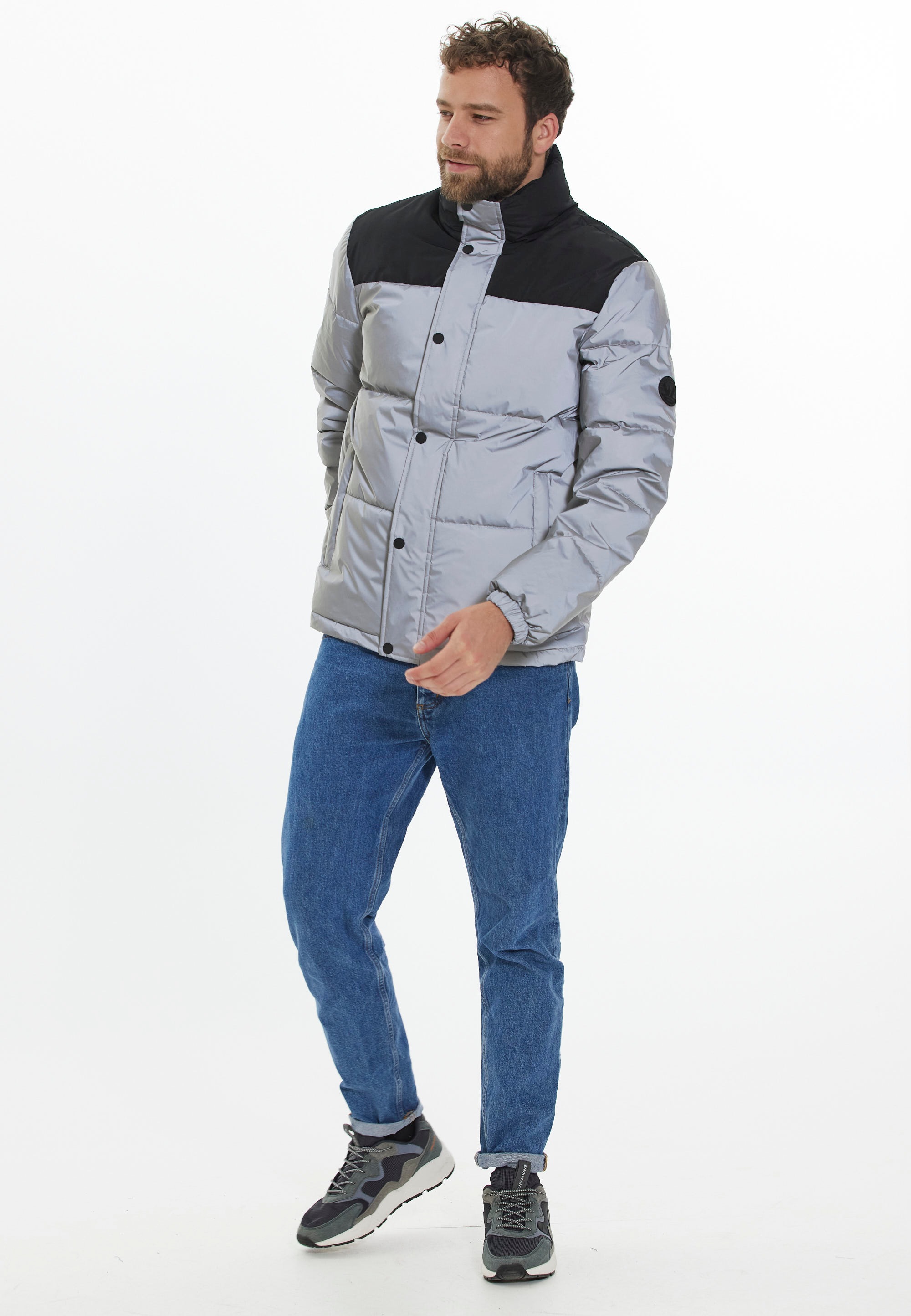WHISTLER Outdoorjacke »Glowing«, in tollem Stepp-Design