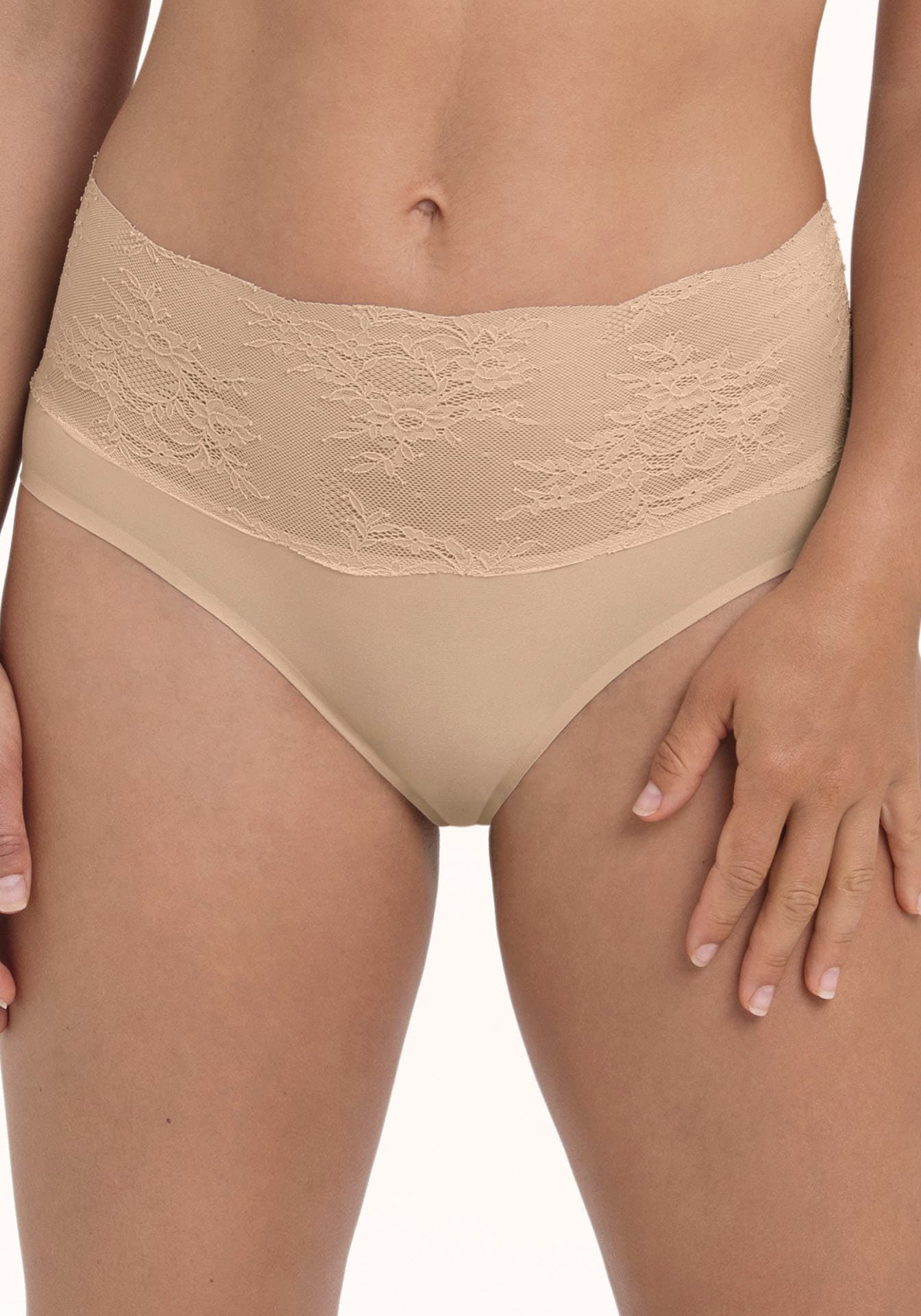 Anita since 1886 Taillenslip "Essential Lace" weich, feminin, elastisch, bequem, dekoratives Spitzenband