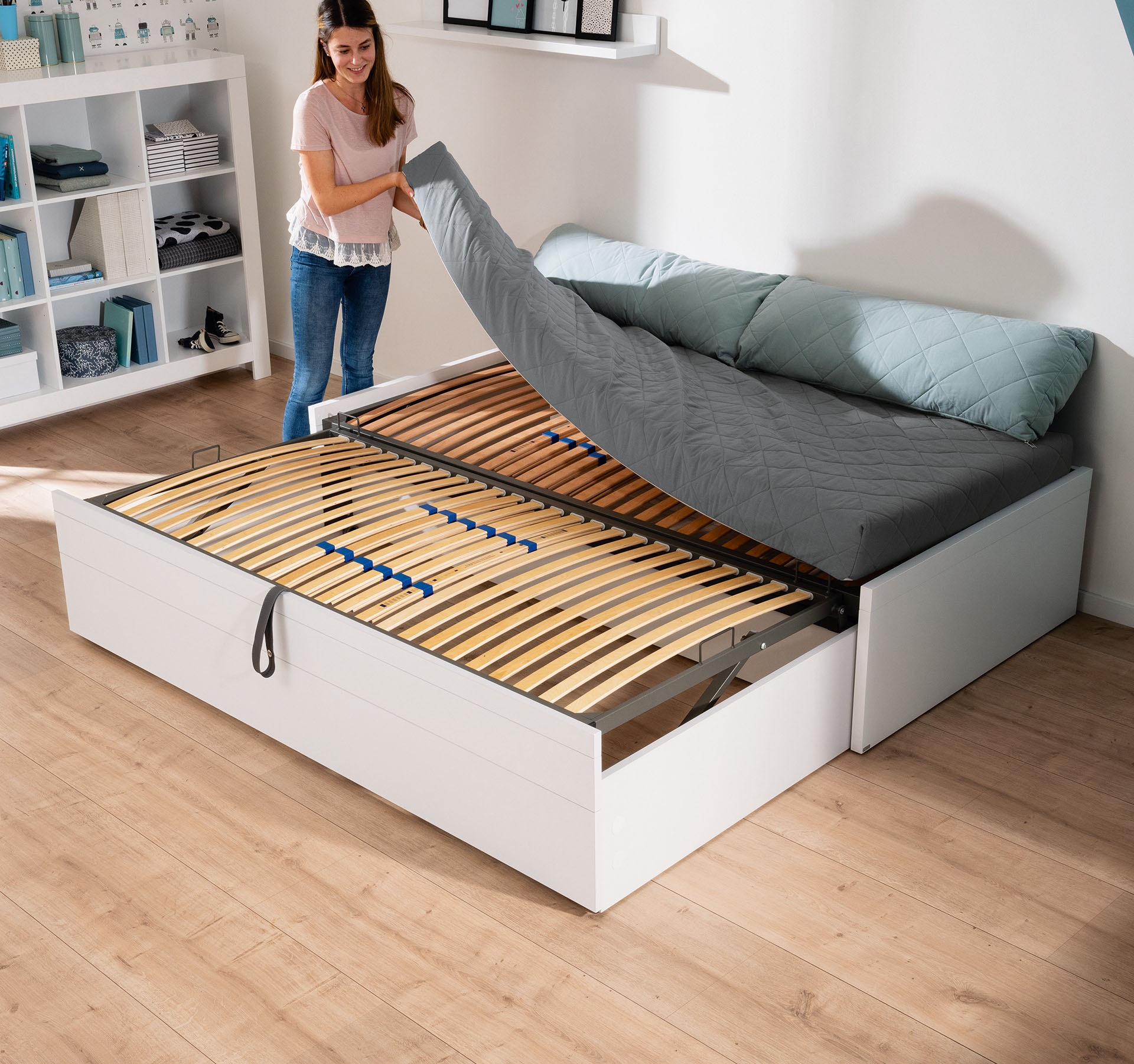 PAIDI Jugendbett "FLYNN in verschiedenen Ausführungen, Ausziehbett mit 2 Liegeflächen" Gästebett, Metallgestell inkl. Lattenroste, 2-in-1 Funktionsbett