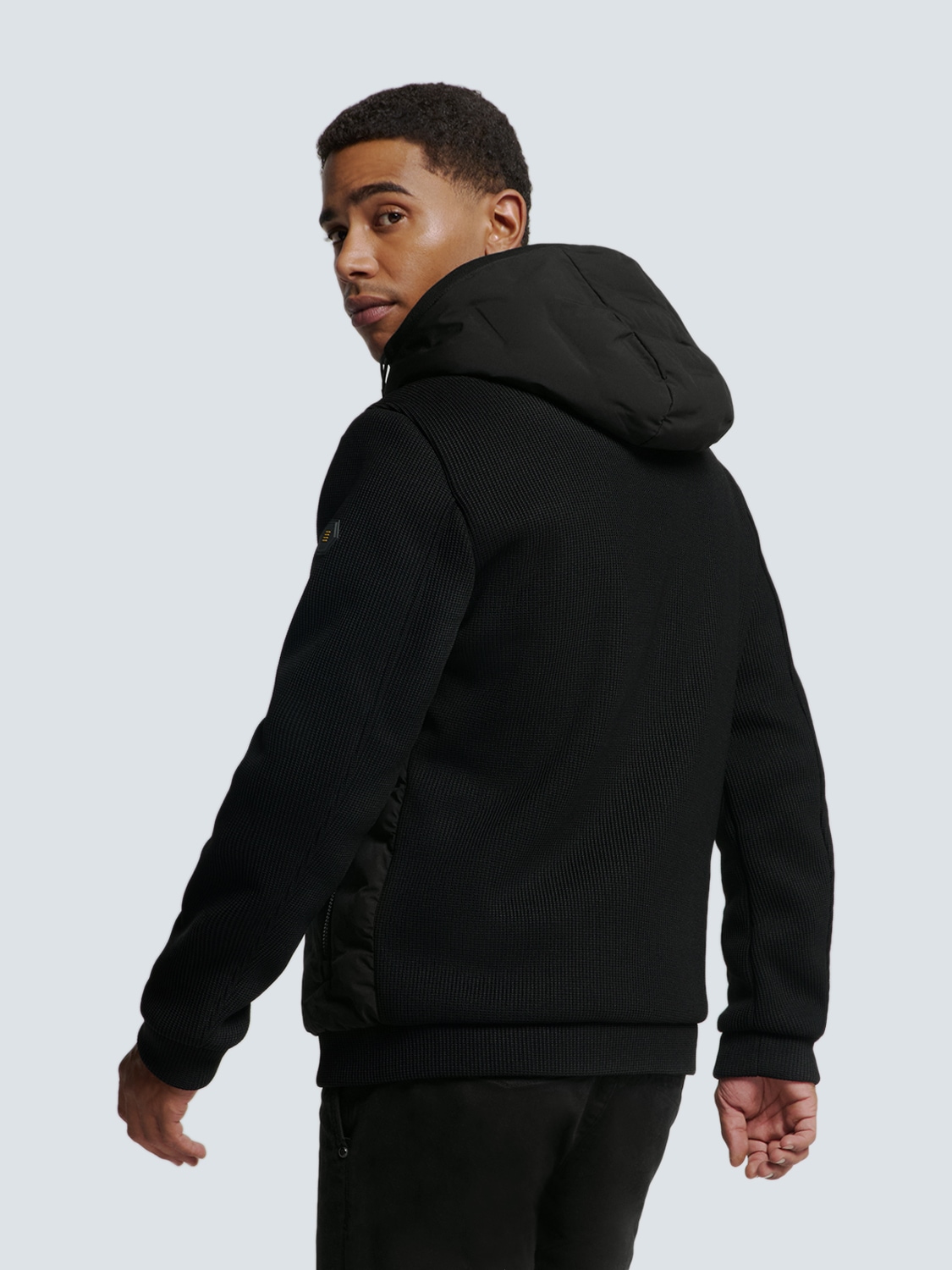 NO EXCESS Softshelljacke »No Excess Versiegelte Jacke mit Kapuze«