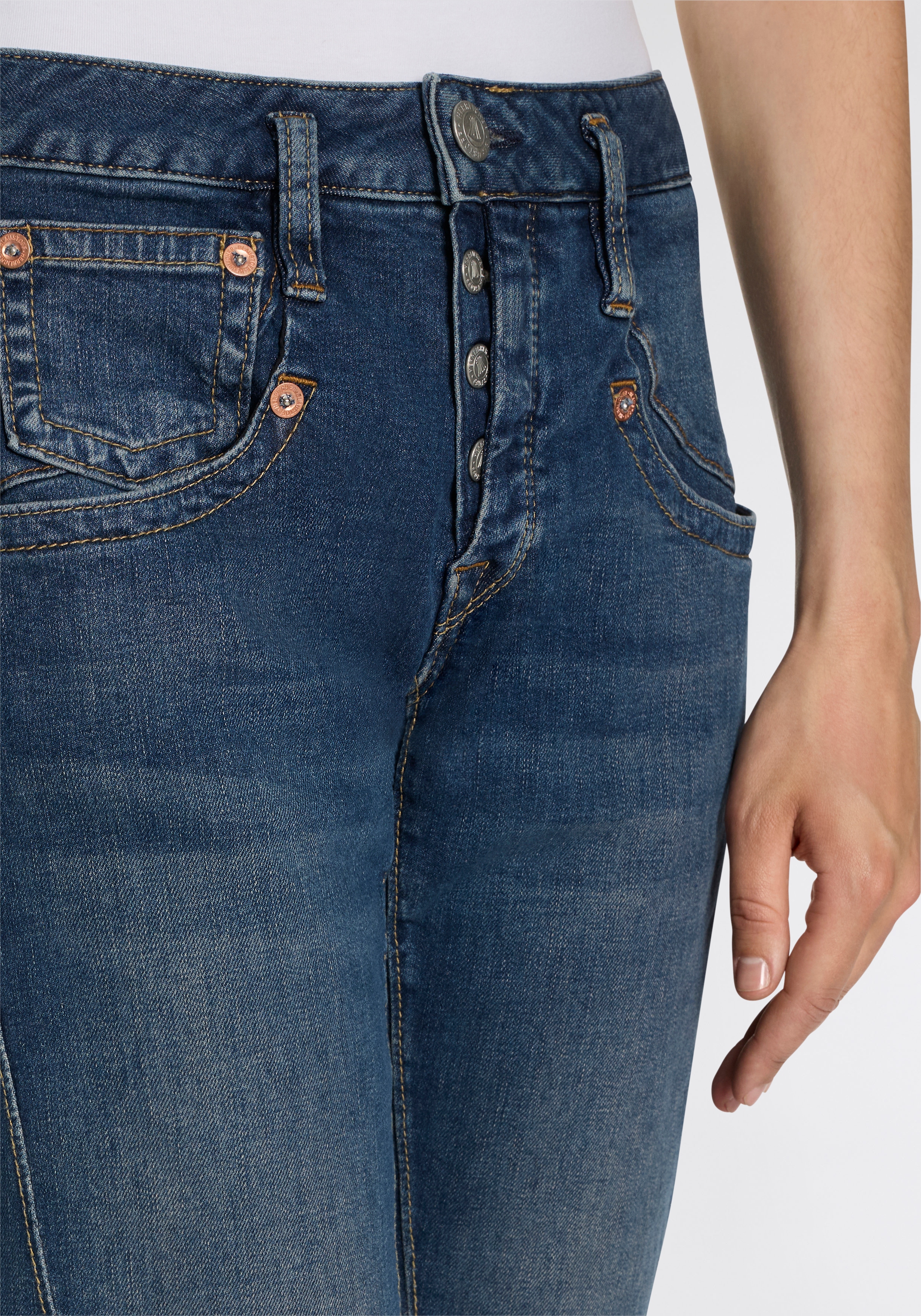 Thumbnail - Herrlicher 7/8-Jeans "Shyra Tap Denim" mit Abnähern