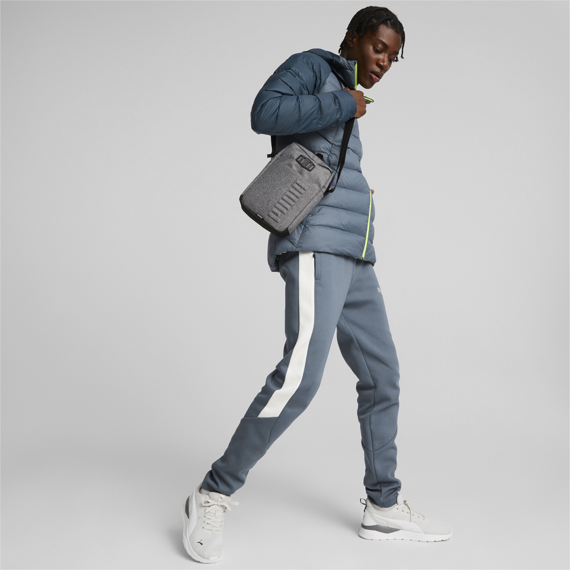 PUMA Schultertasche »S Portable, schmale, tragbare Umhängetasche Erwachsene«