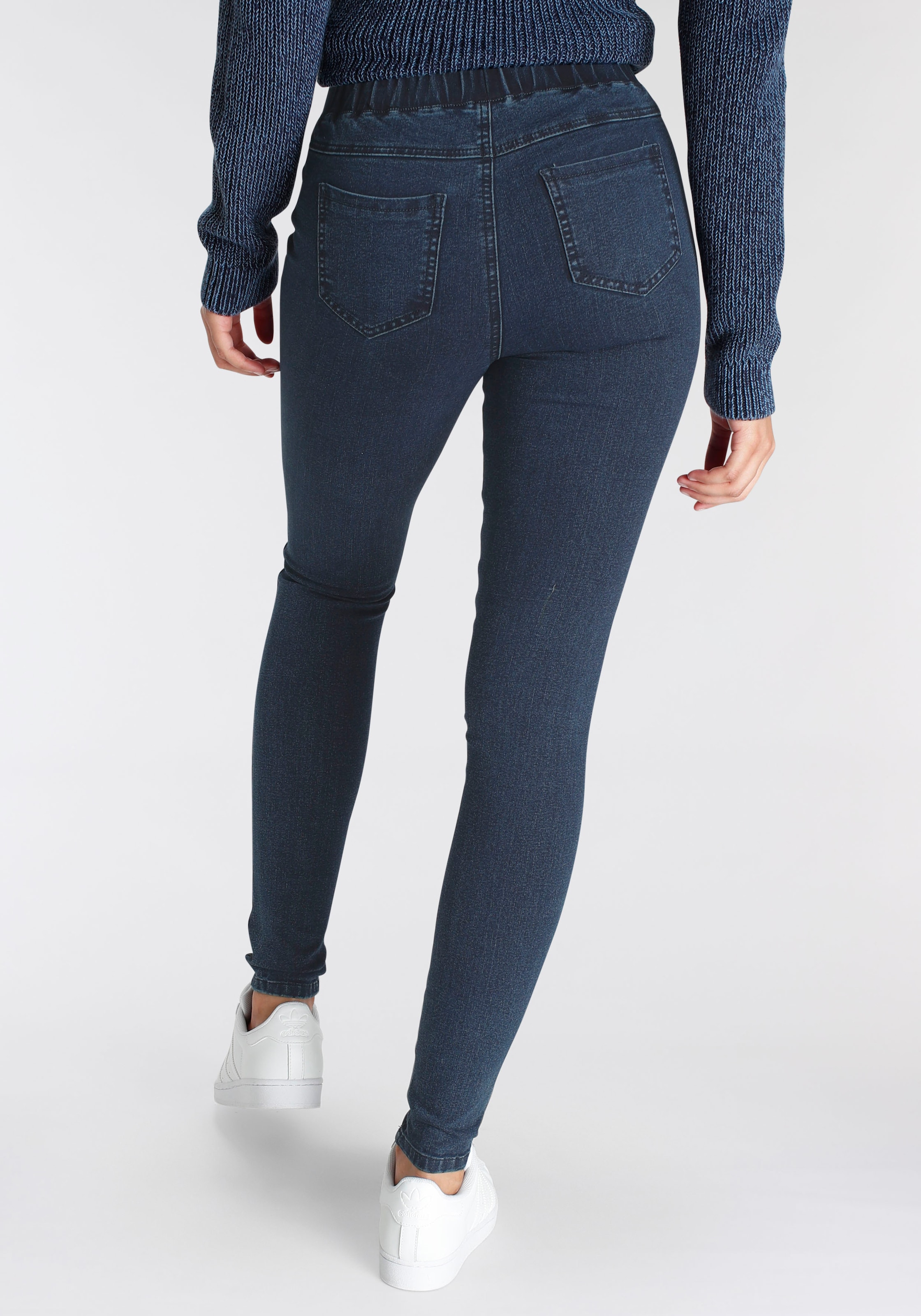 Arizona Jeansjeggings »360 Grad Elastisch«, extra-eng geschnittene Beinform, hohe Leibhöhe