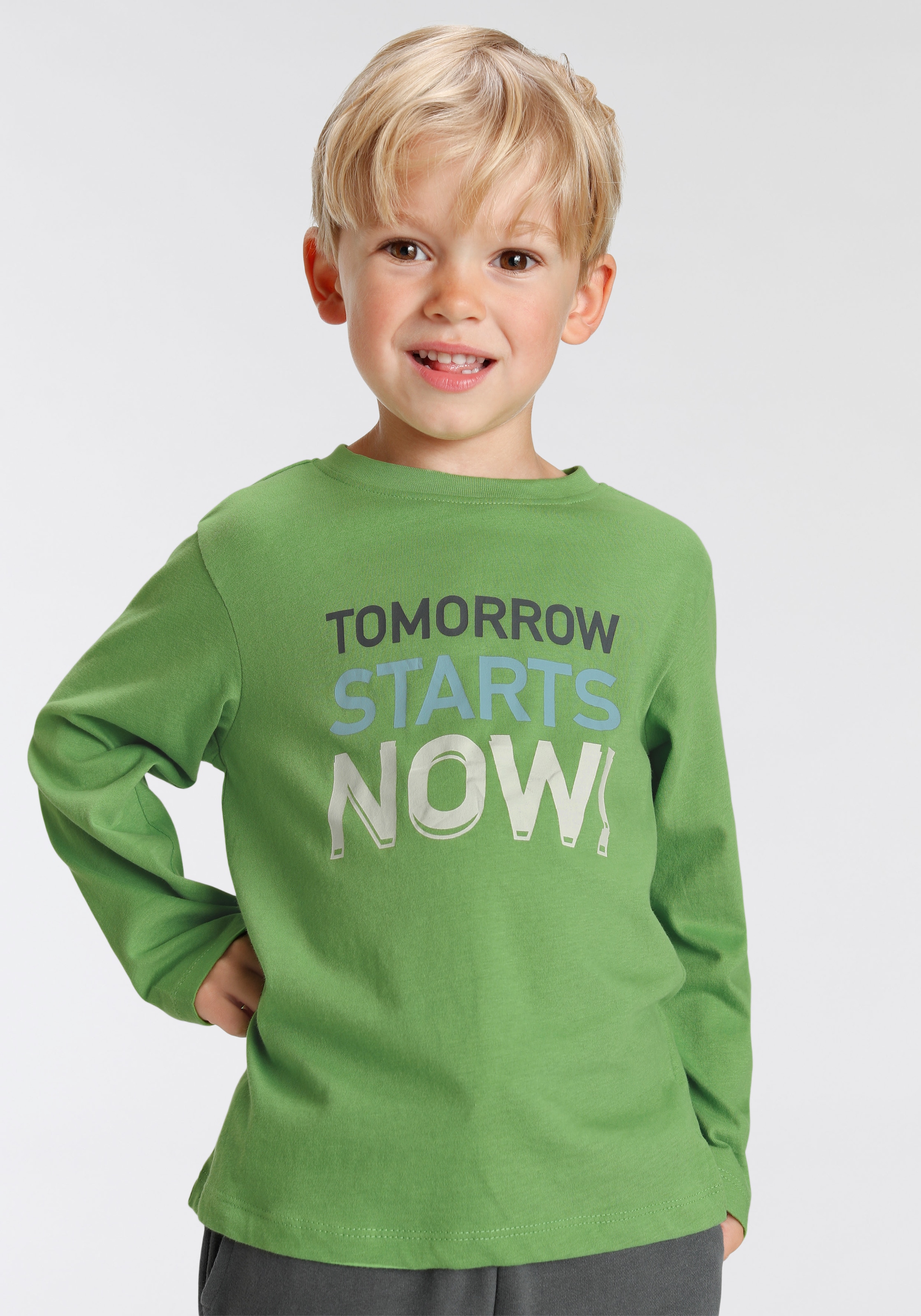 »TOMORROW Hose Jogginghose), (Set, tlg., BAUR & Shirt KIDSWORLD Spruch NOW«, 2 & LA-Shirt | STARTS