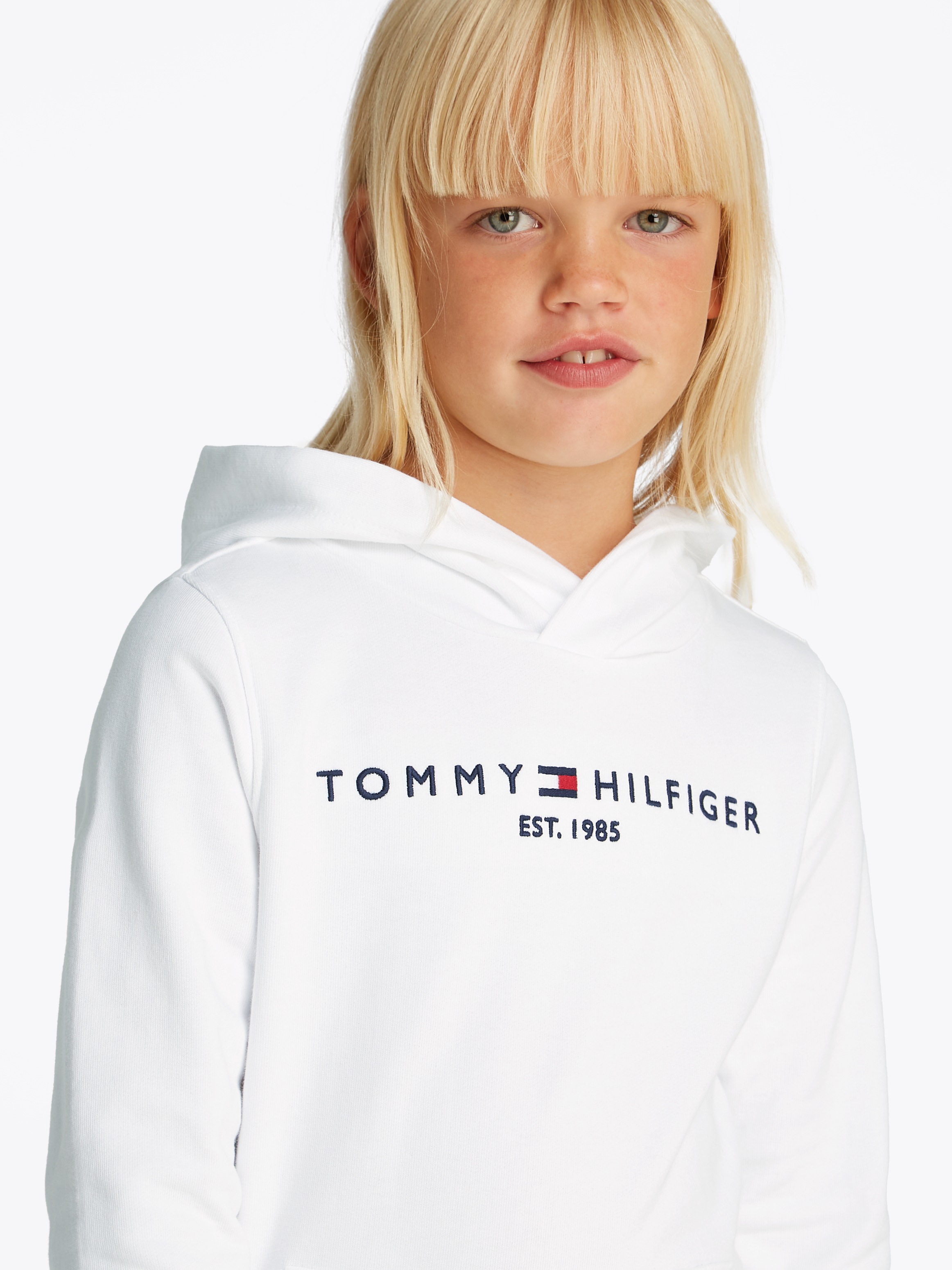Tommy Hilfiger Hoodie »U ESSENTIAL HOODIE«, mit Logo-Stickerei und Schriftzug