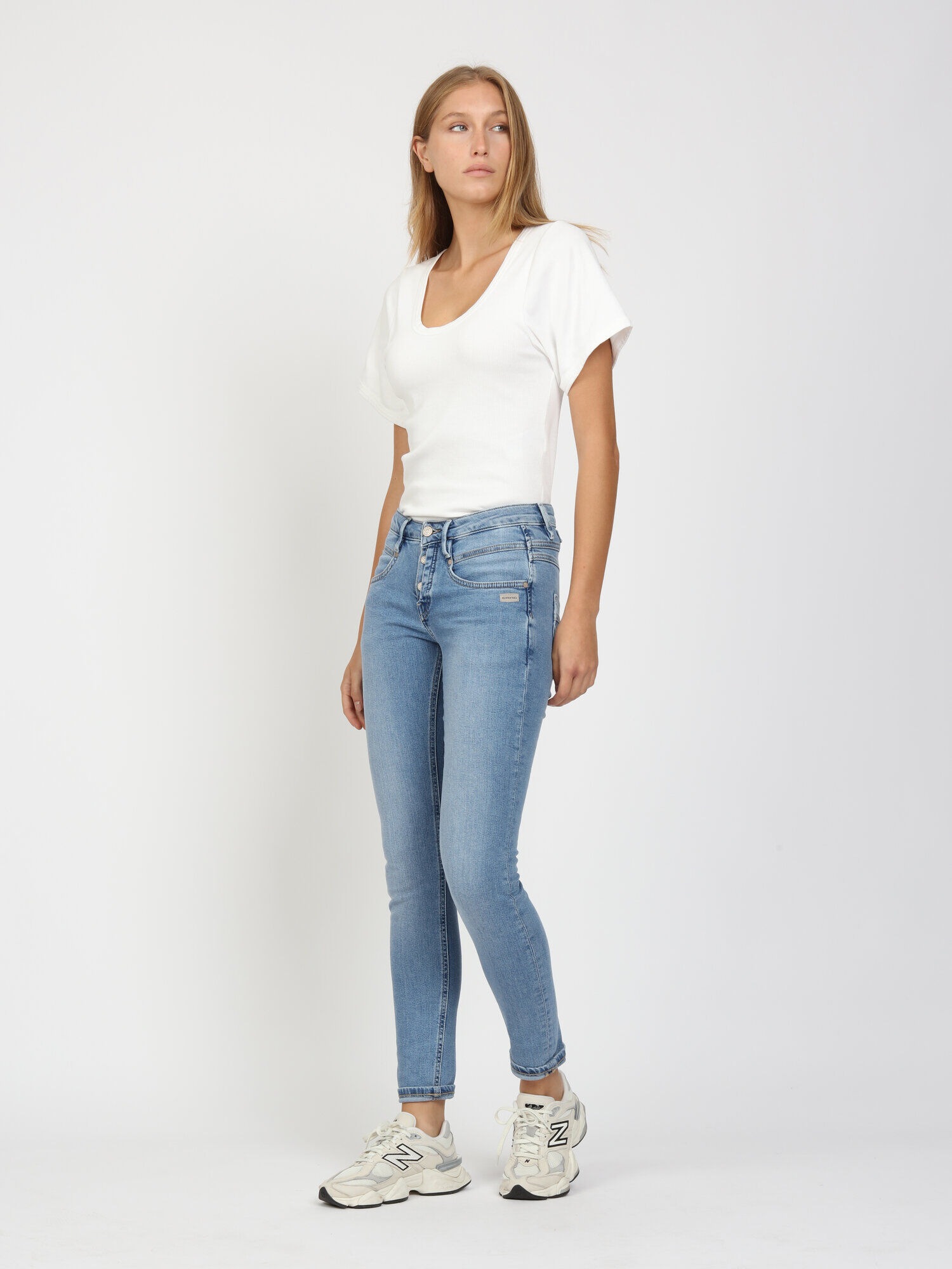GANG Skinny-fit-Jeans »94MEDINA« mit halbverdeckter Knopfleiste
