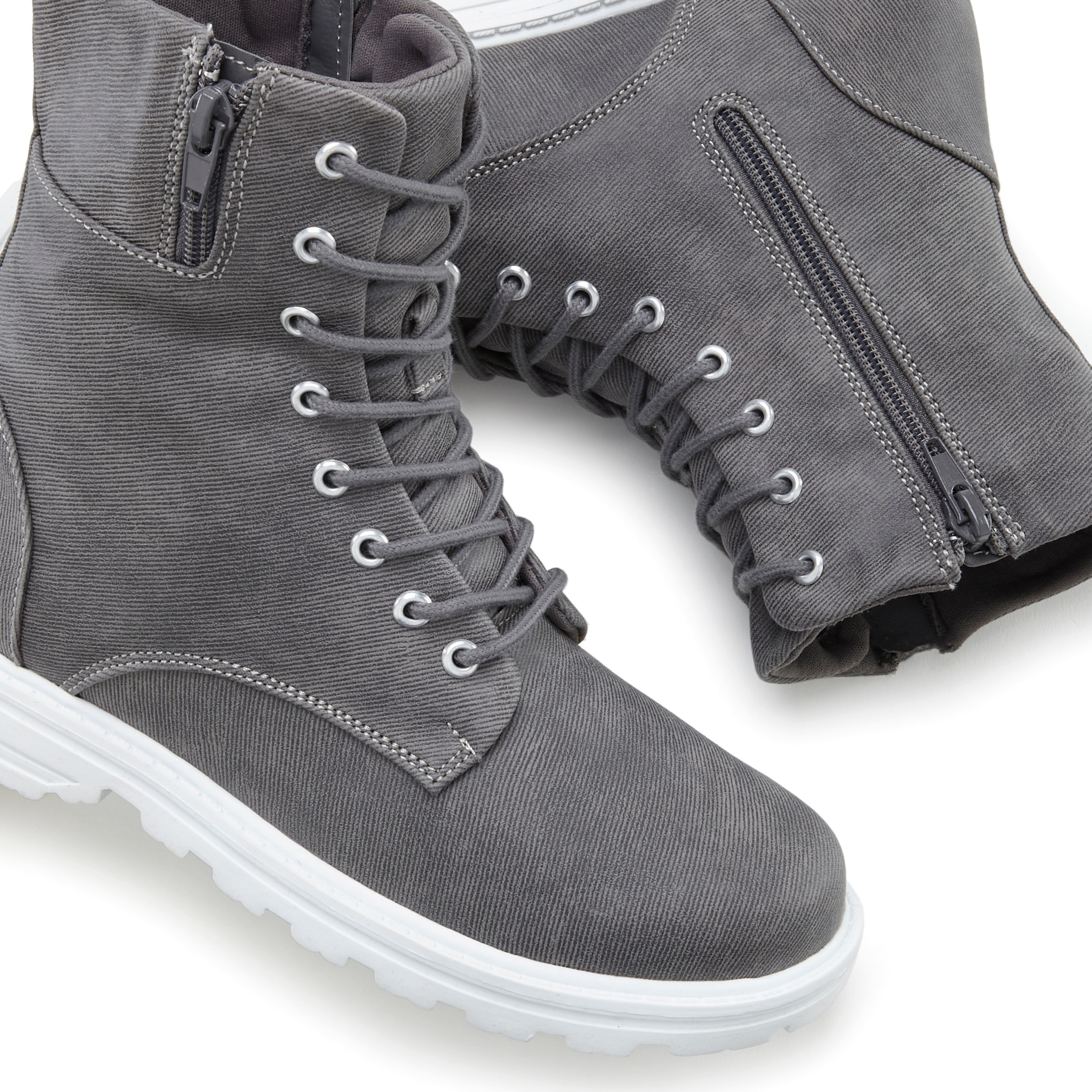 Stiefelette LASCANA, Damen, Gr. 42, grau, Obermaterial: 100% Textilmaterial. Decksohle: 100% Textilmaterial. Futter: 100% Textilmaterial. Laufsohle: 100% Synthetik, unifarben, Schuhe Stiefelette, zum Schnüren, modische Optik im Combat Look, Reißverschluss 3