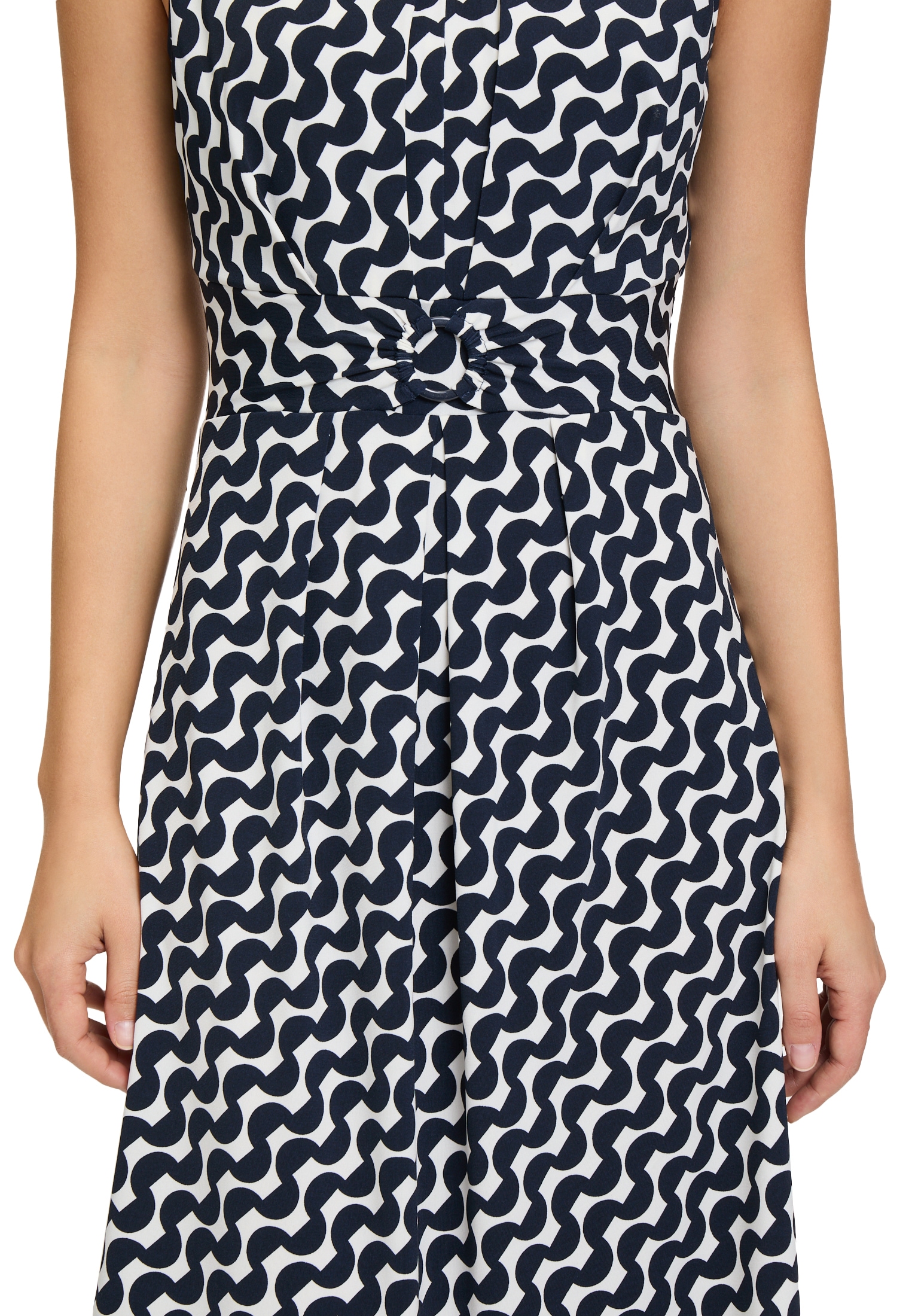 Betty Barclay Shirtkleid »Betty Barclay Damen Sommerkleid Shirtkleid ohne Arm«, Form